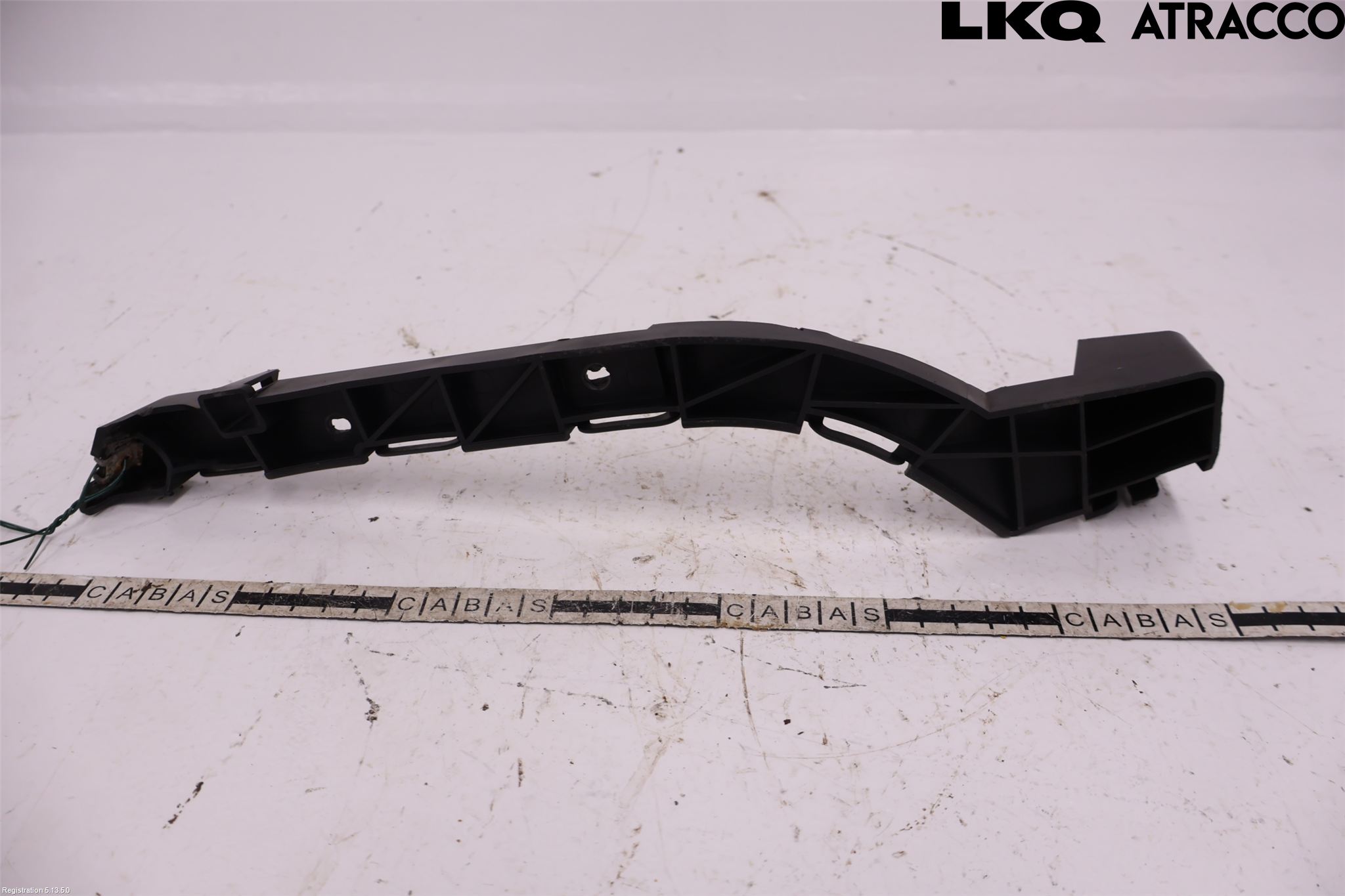 Saab 9-5     06-10 Stötfångarfäste Fram Vä