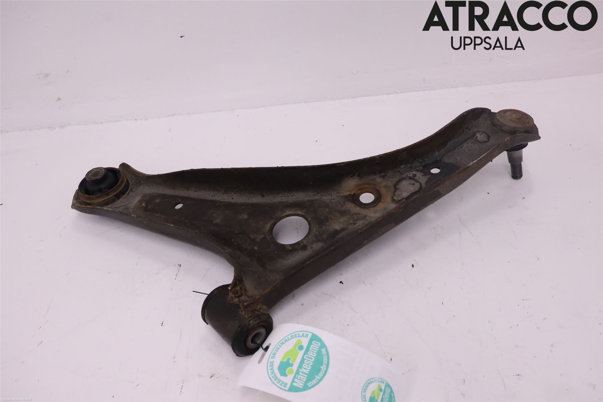 Mitsubishi SPACE STAR 13- Bärarm Fram Undre Hö