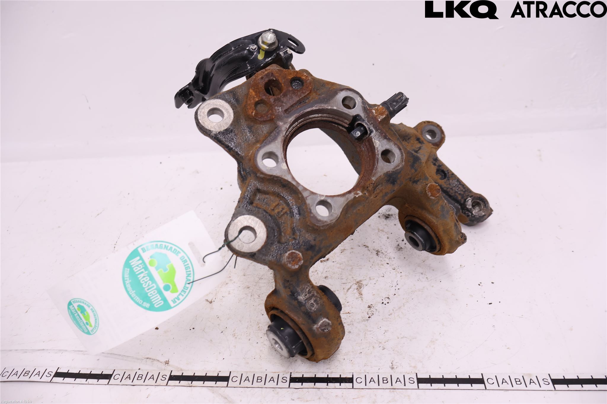 Toyota COROLLA CROSS XG10 22- Hjullagerhus-Spindel Hö B