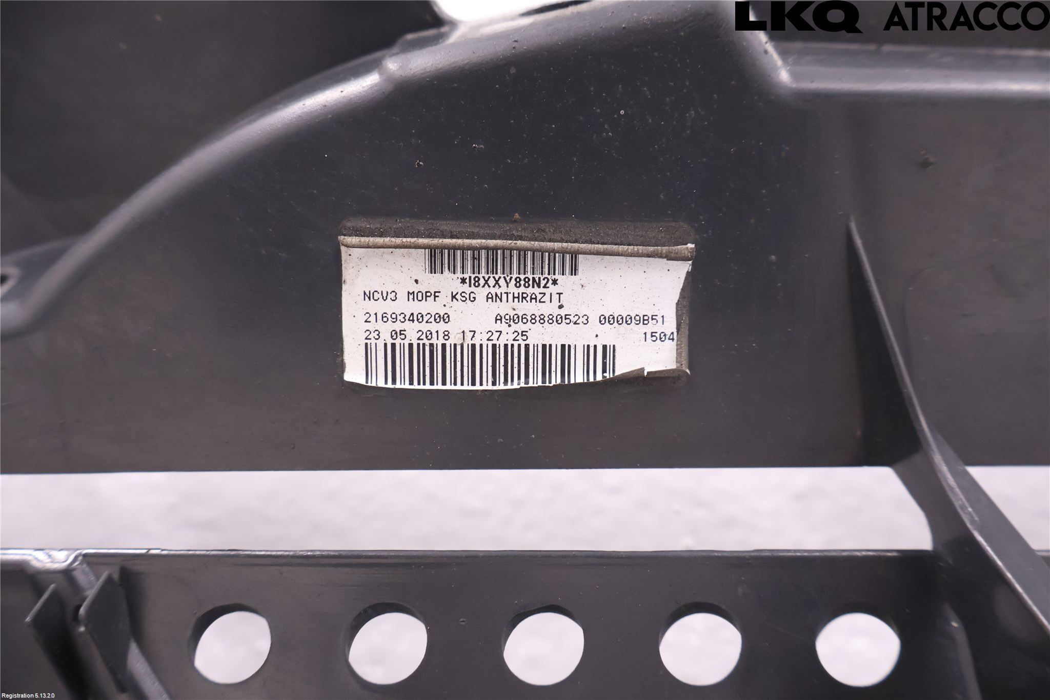 Mercedes-Benz MB SPRINTER (W906) 06-18 Grill Komp