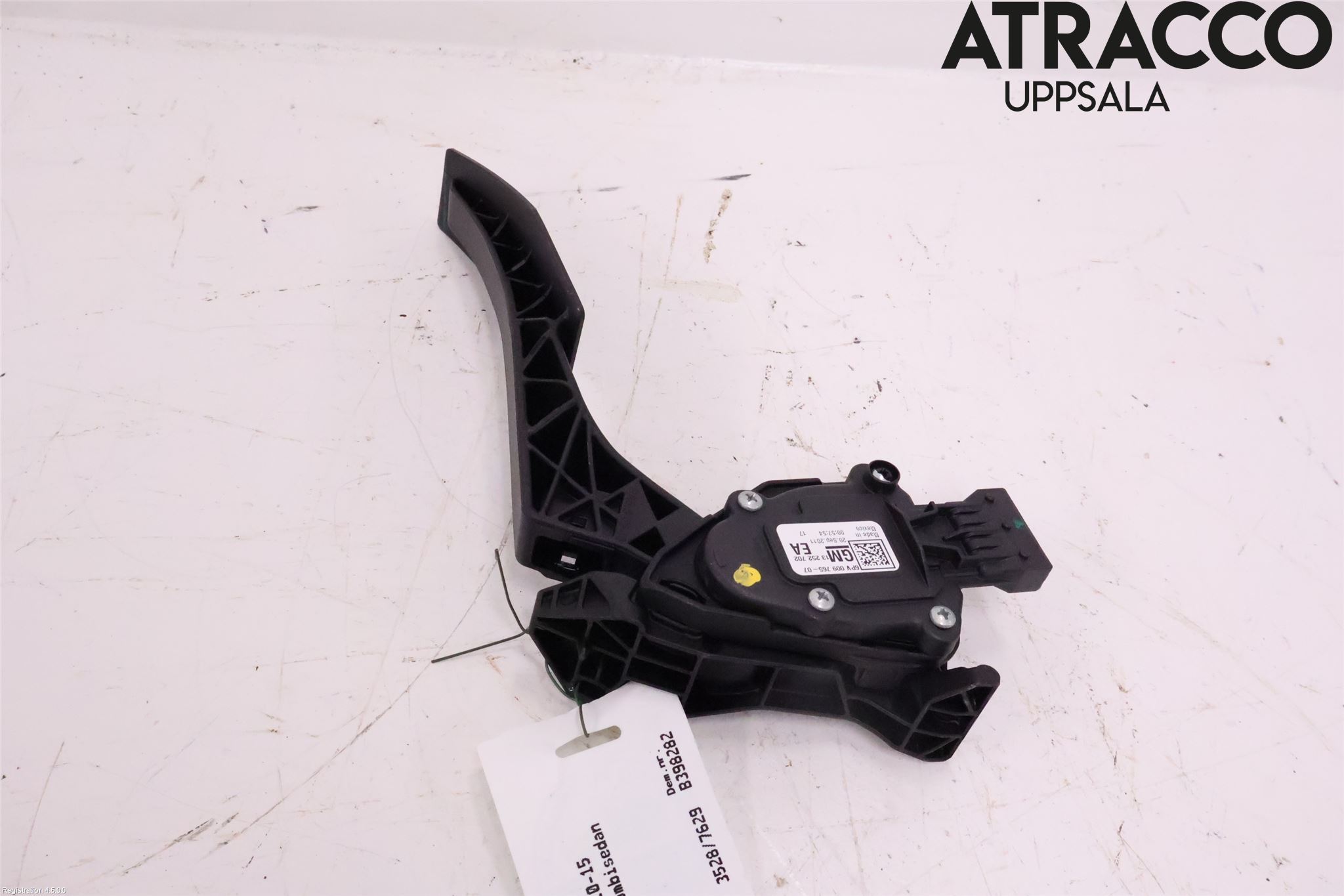 Opel ASTRA J 10-15 Gaspedal