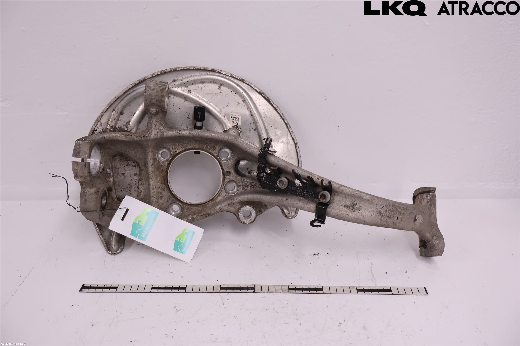 Audi A4/S4 B9 16-19 Styrspindel Lagerhus Hö