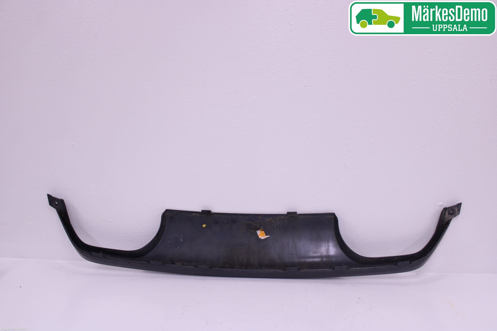 BMW 3 F30/F31/F80 12-19 Stötfångardel Bak Mitt