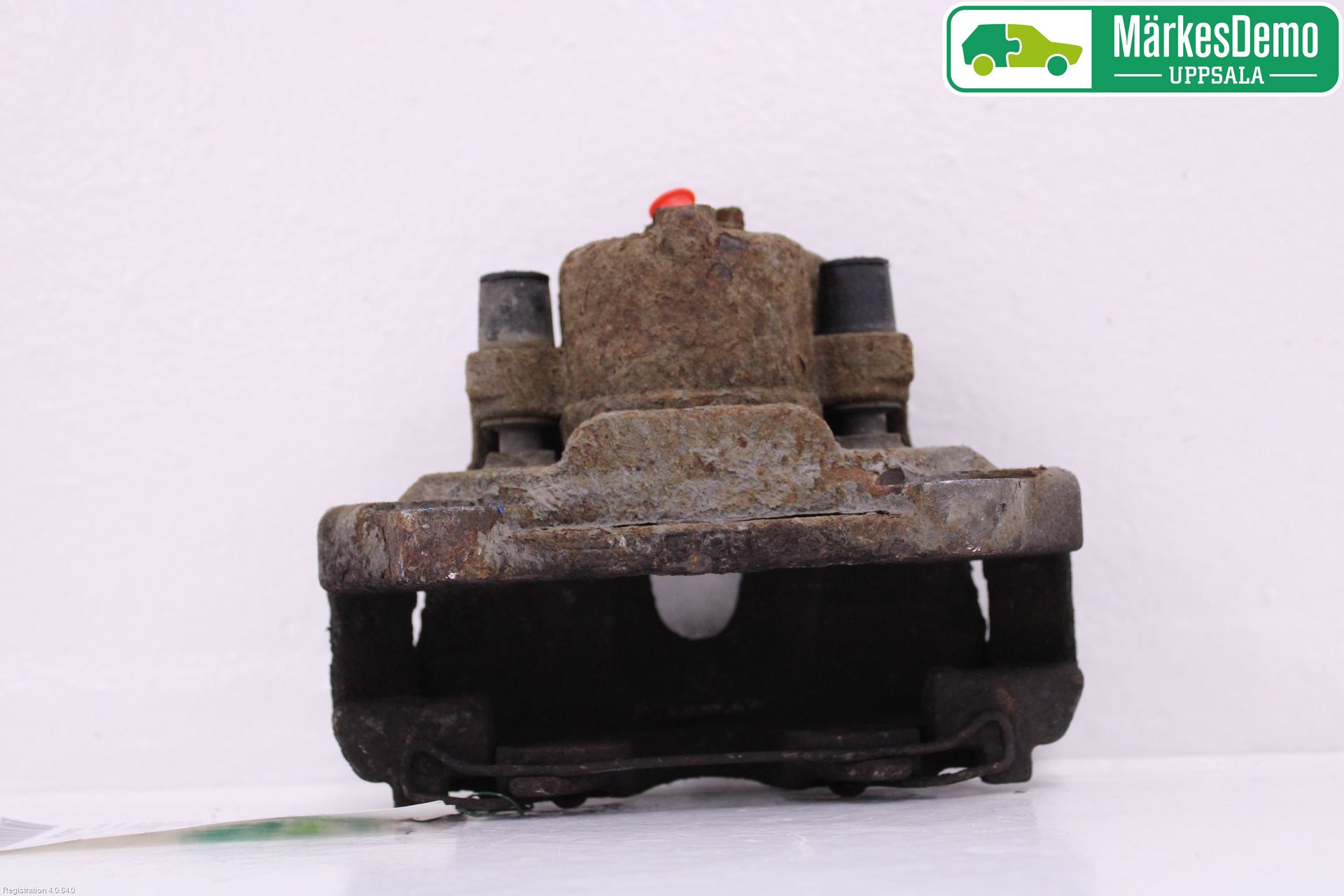 Saab 9-5     06-10 Bromsok Fram Höger