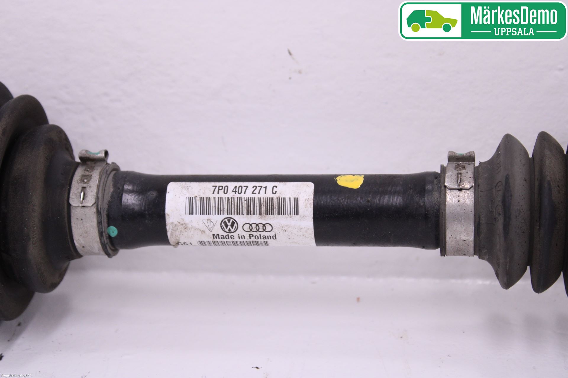 Volkswagen VW TOUAREG 7P 11-18 Drivaxel Fram Höger
