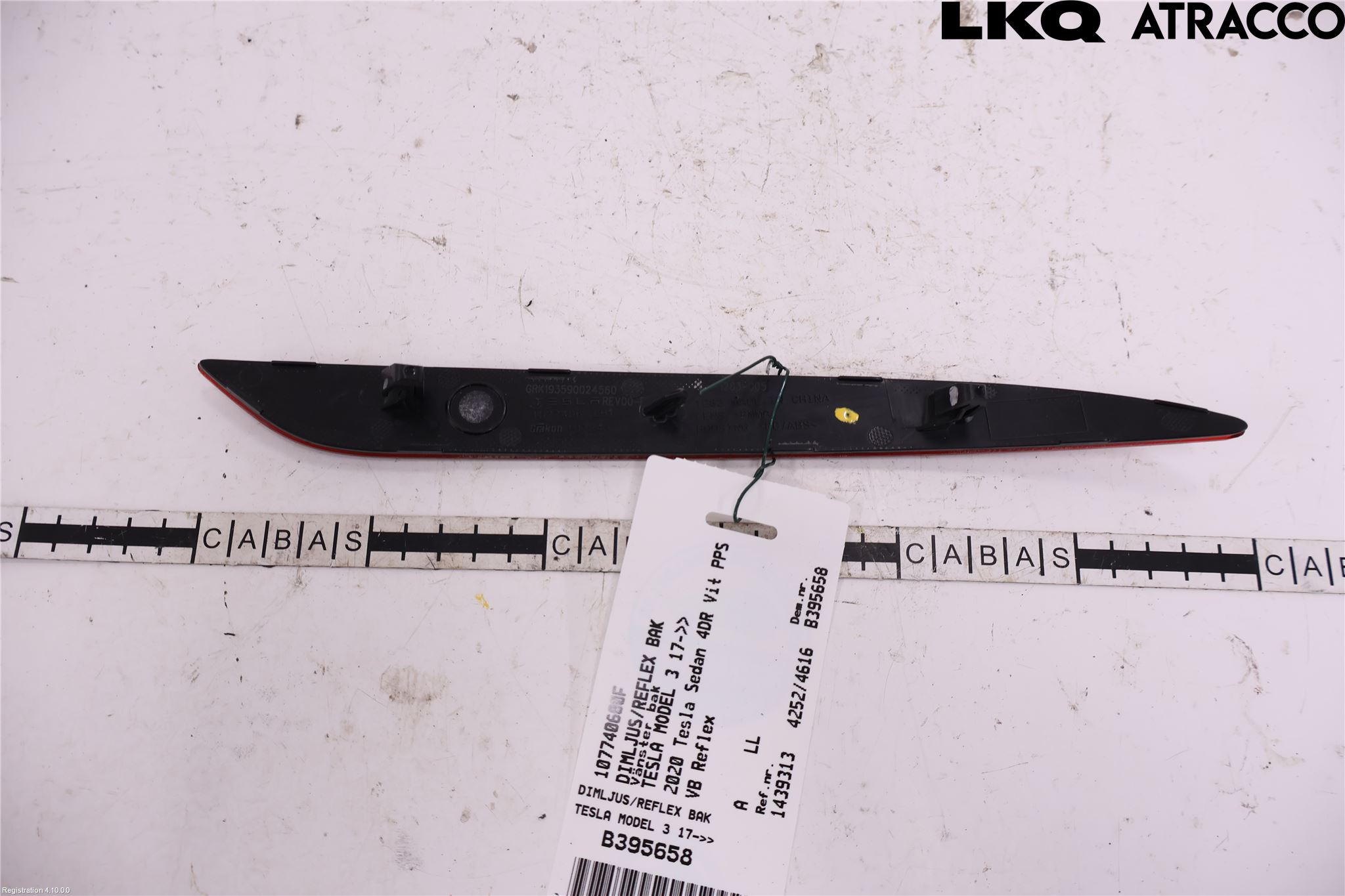 Tesla MODEL 3 17- Dimljus/Reflex Bak