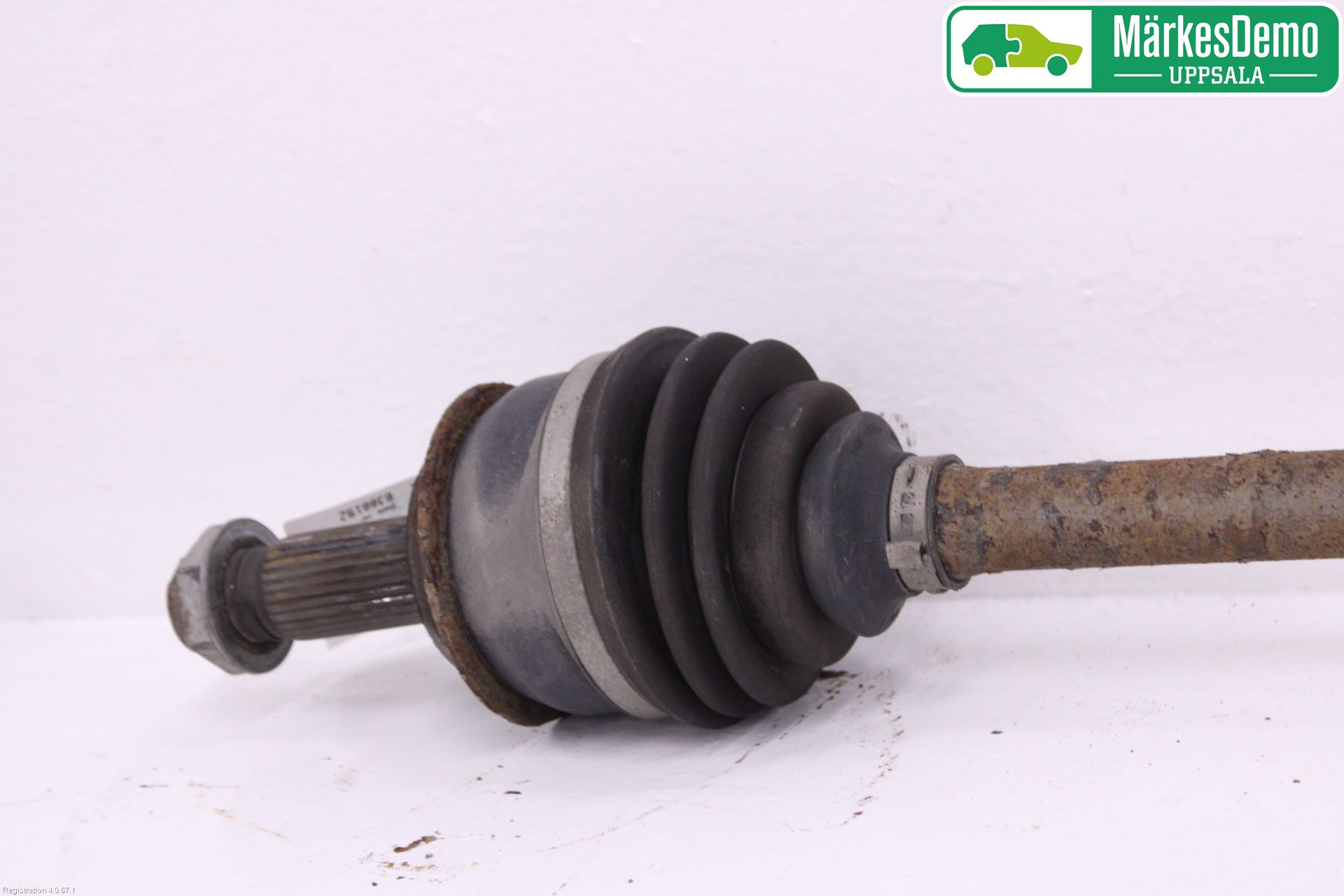 Mercedes-Benz MB VITO/VIANO (W639) 04-14 Drivaxel Bak Vänster