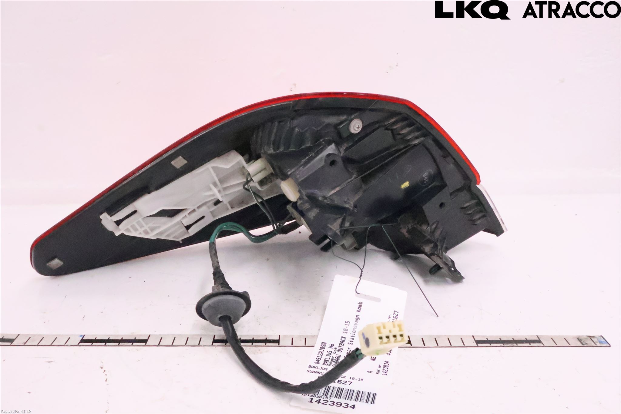 Subaru OUTBACK 10-15 Bakljus Höger