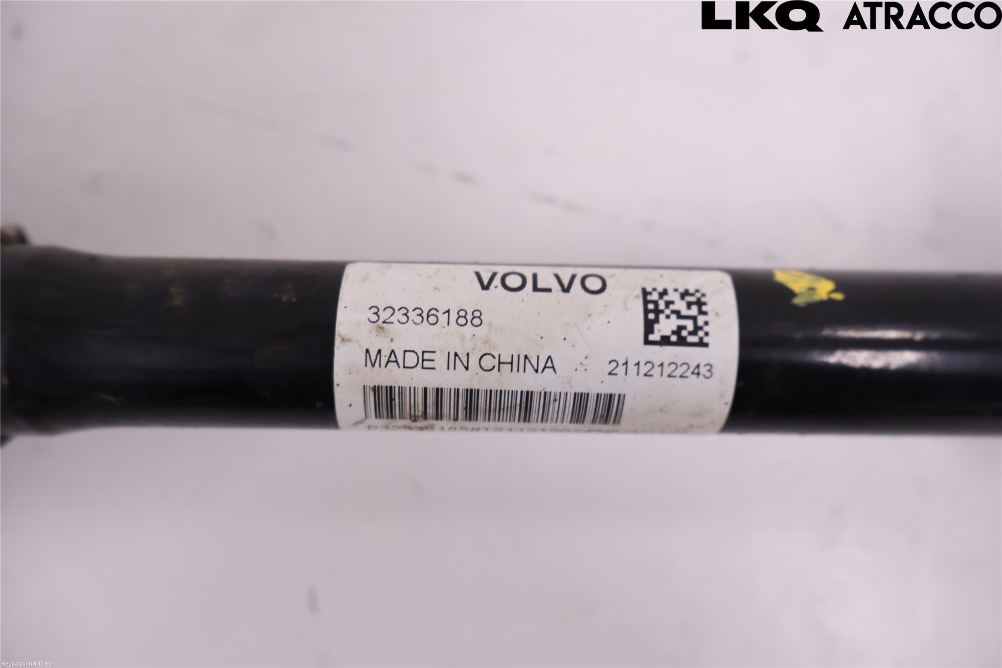 Volvo XC40/RECHARGE 18- Drivaxel Fram Höger