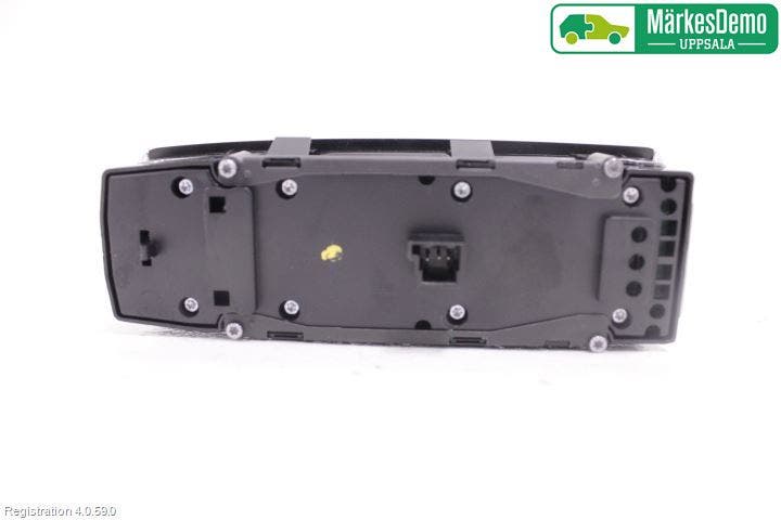 Mercedes-Benz MB CLA-KLASS (C117/X117) 13-19 Strömställare Elhiss