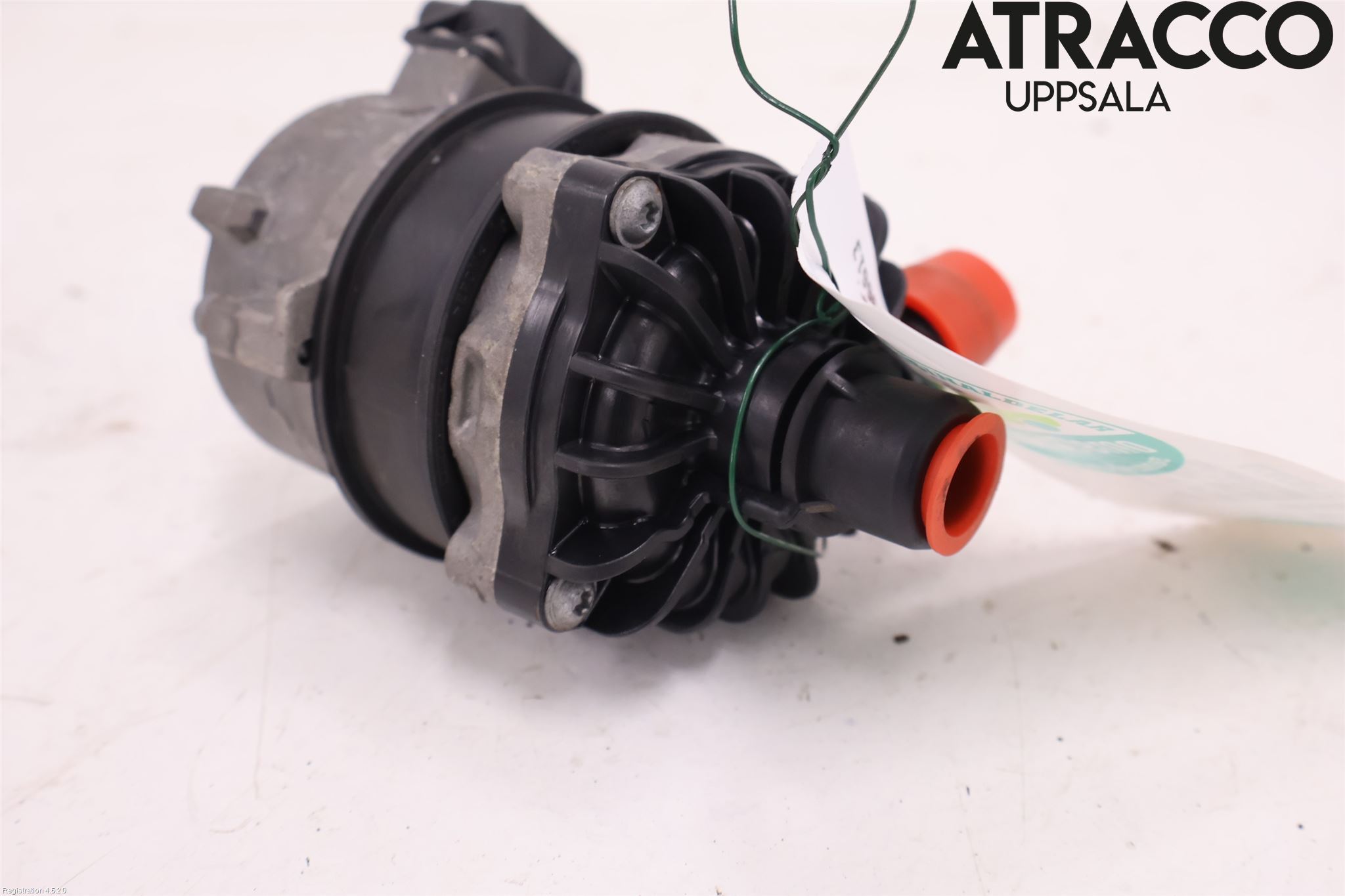 Volvo V60 11-13 Vattenpump