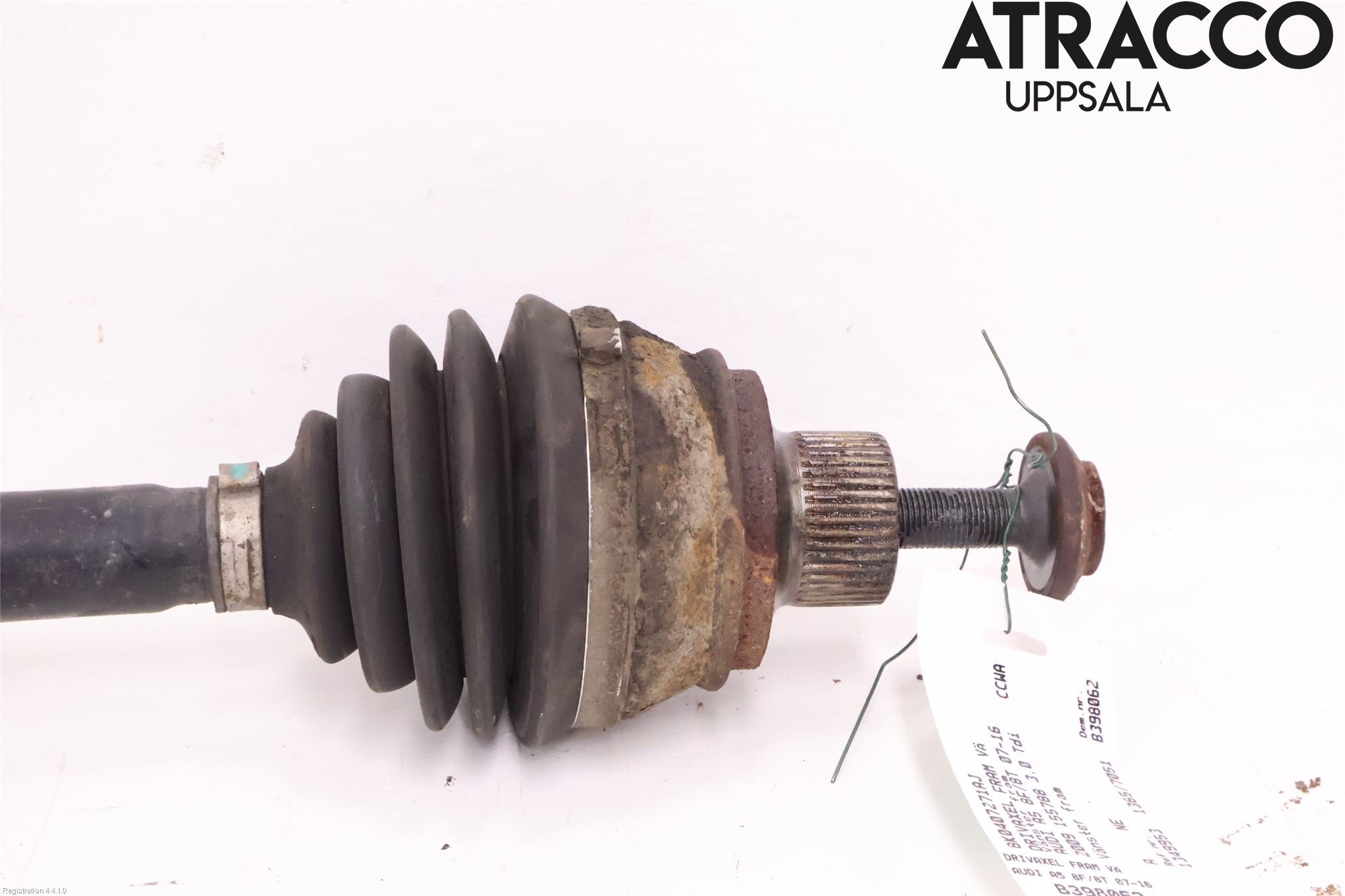 Audi A5 07-16 Drivaxel Fram Vänster