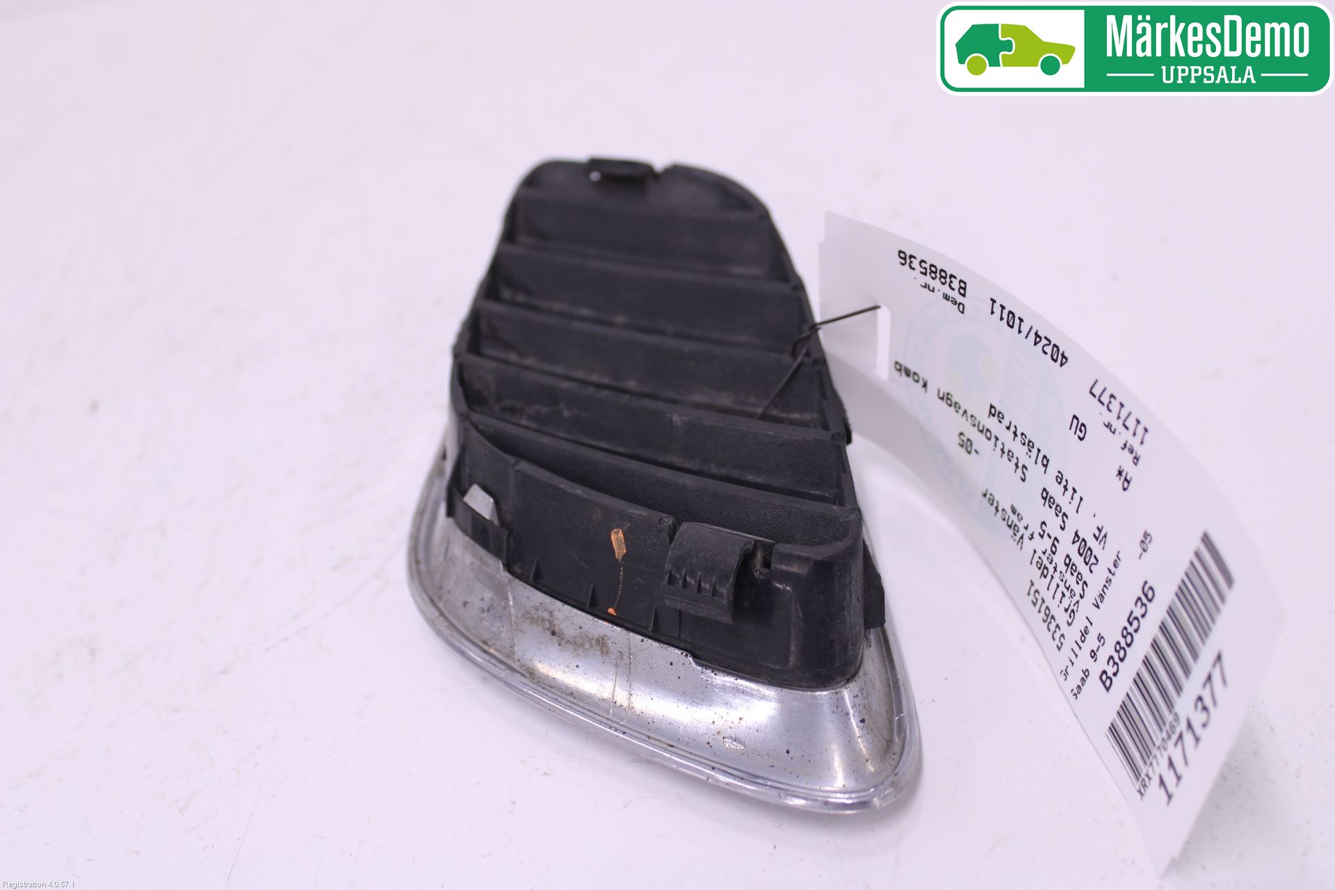 Saab 9-5 -05 Grilldel Vänster