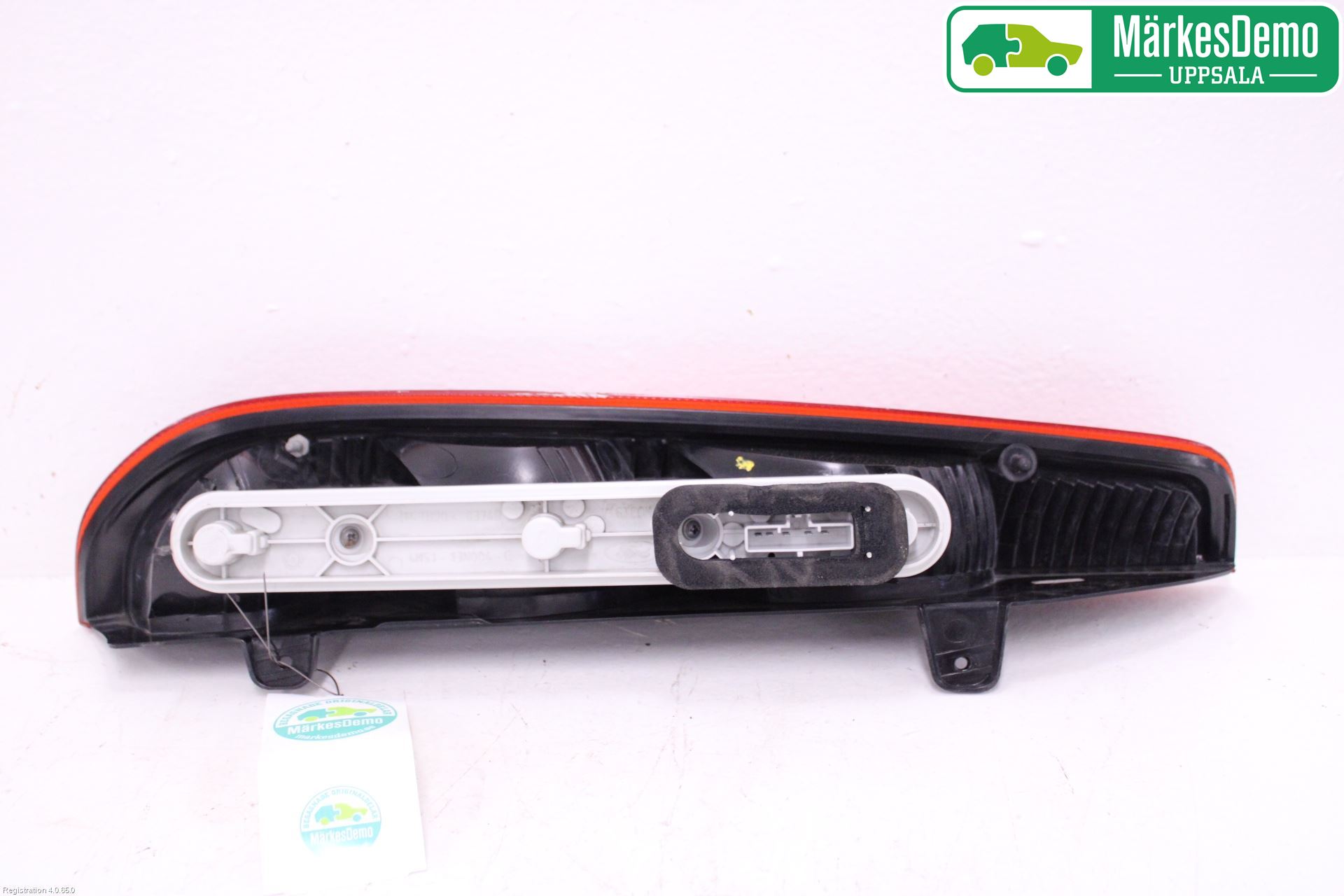 Ford FOCUS     04-07 Bakljus Höger