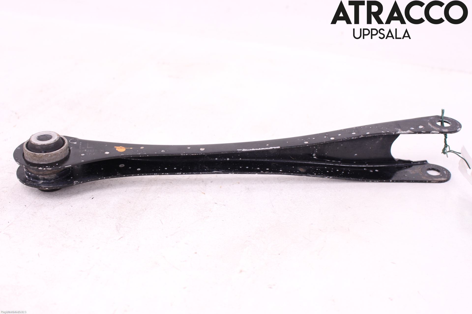 BMW 3 F30/F31/F80 12-19 Bärarm Bak Höger