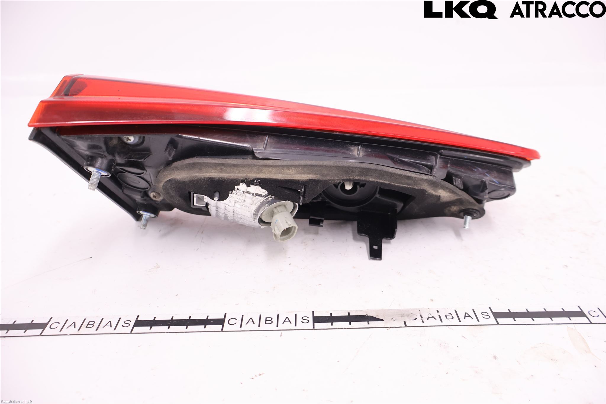 Toyota YARIS XP130 15-20 Bakljus Lucka Hö