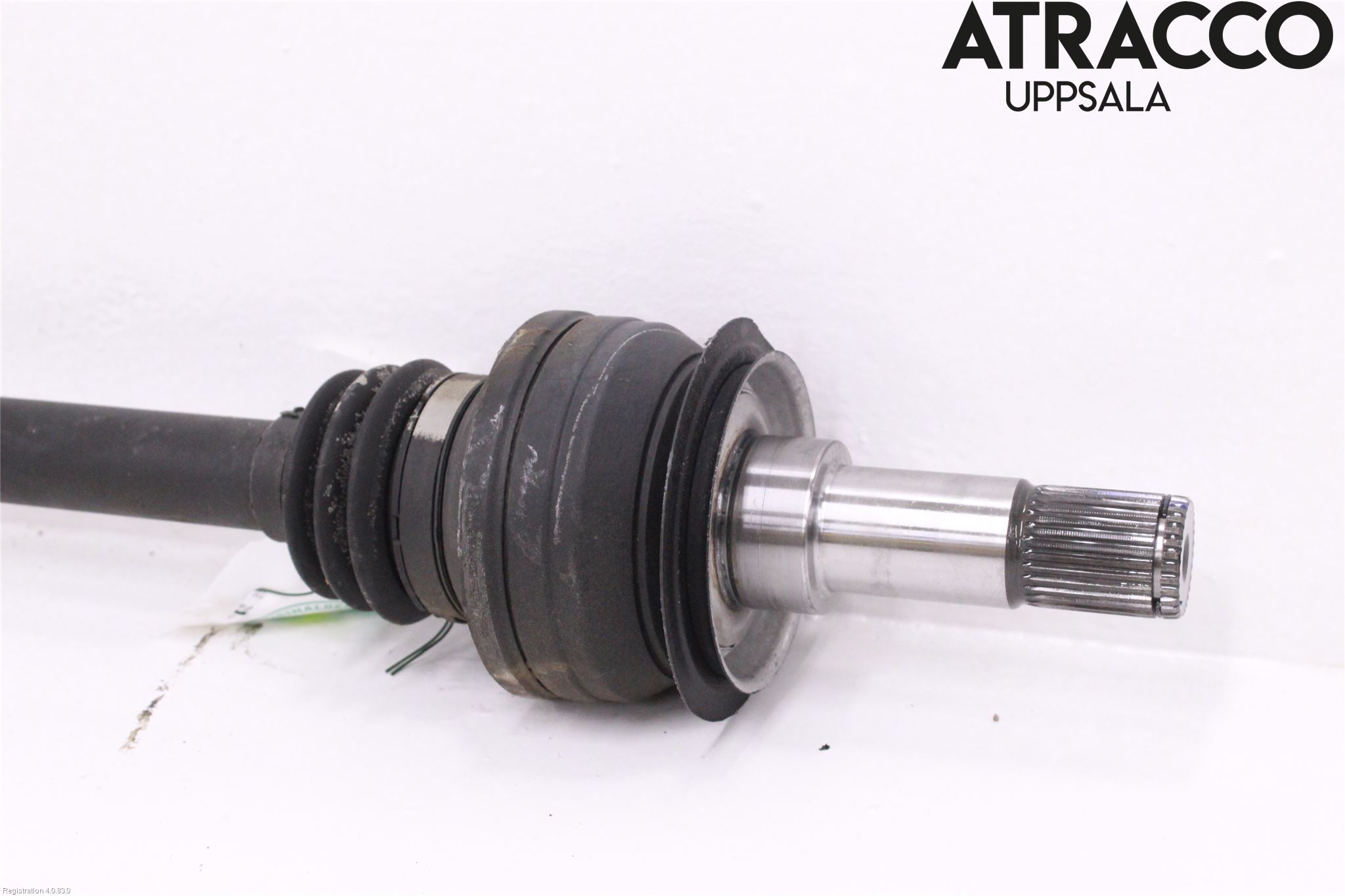 Mercedes-Benz MB C-KLASS (W205) 14-21 Drivaxel Bak Höger