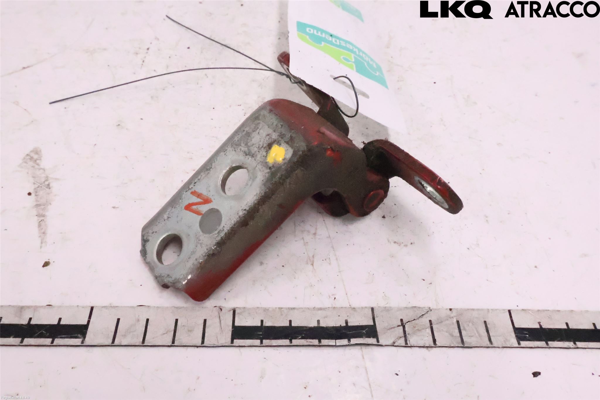 Toyota AURIS 13-19 Dörrgångjärn