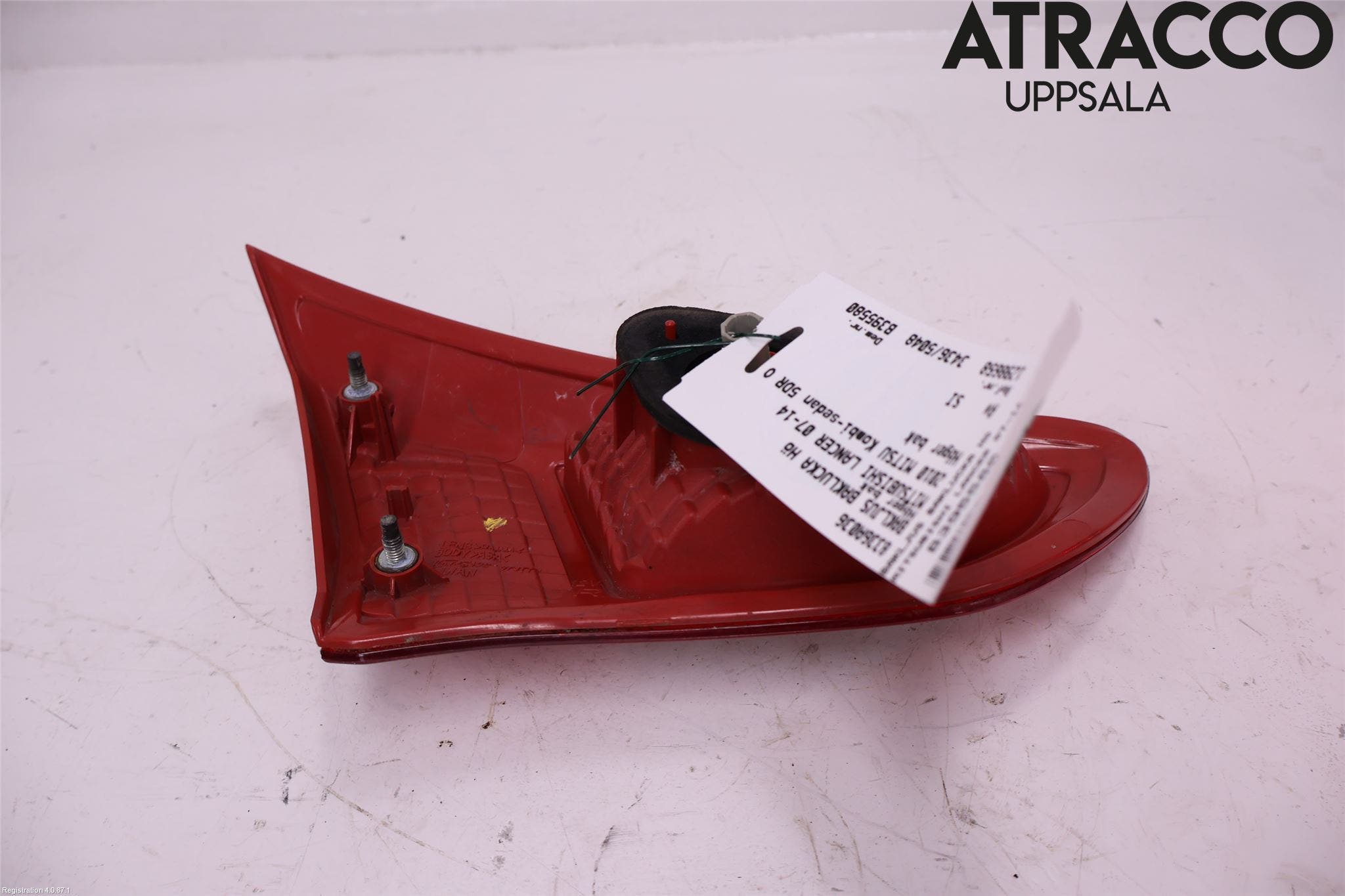 Mitsubishi LANCER 07-14 Bakljus Lucka Hö