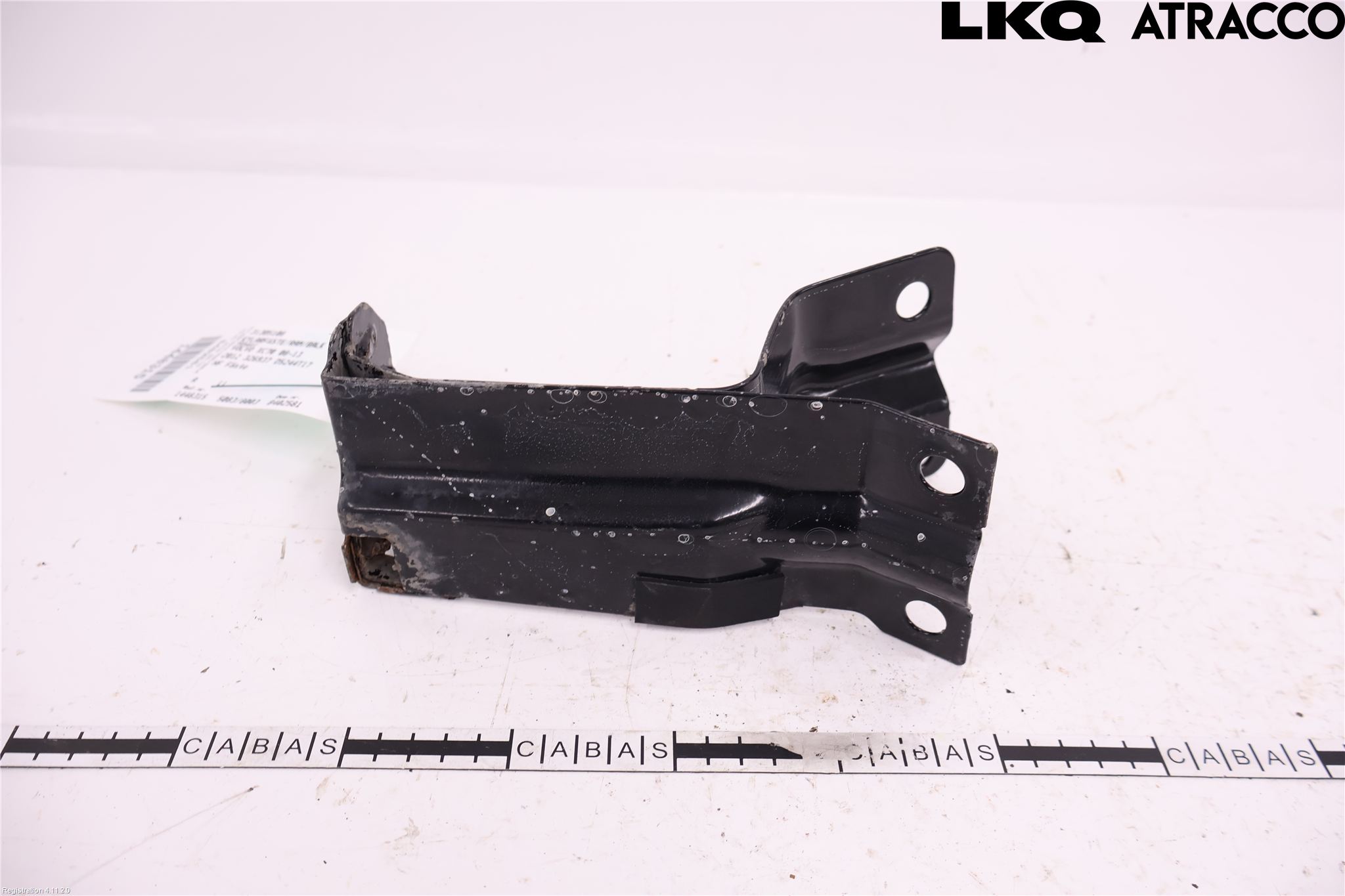 Volvo XC70 08-13 Kylarfäste-Ram-Balk