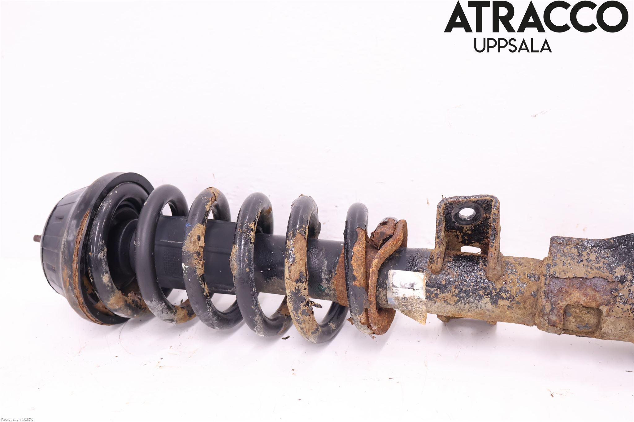 Volkswagen VW AMAROK 2H 10-22 Fjäderben Fram Höger