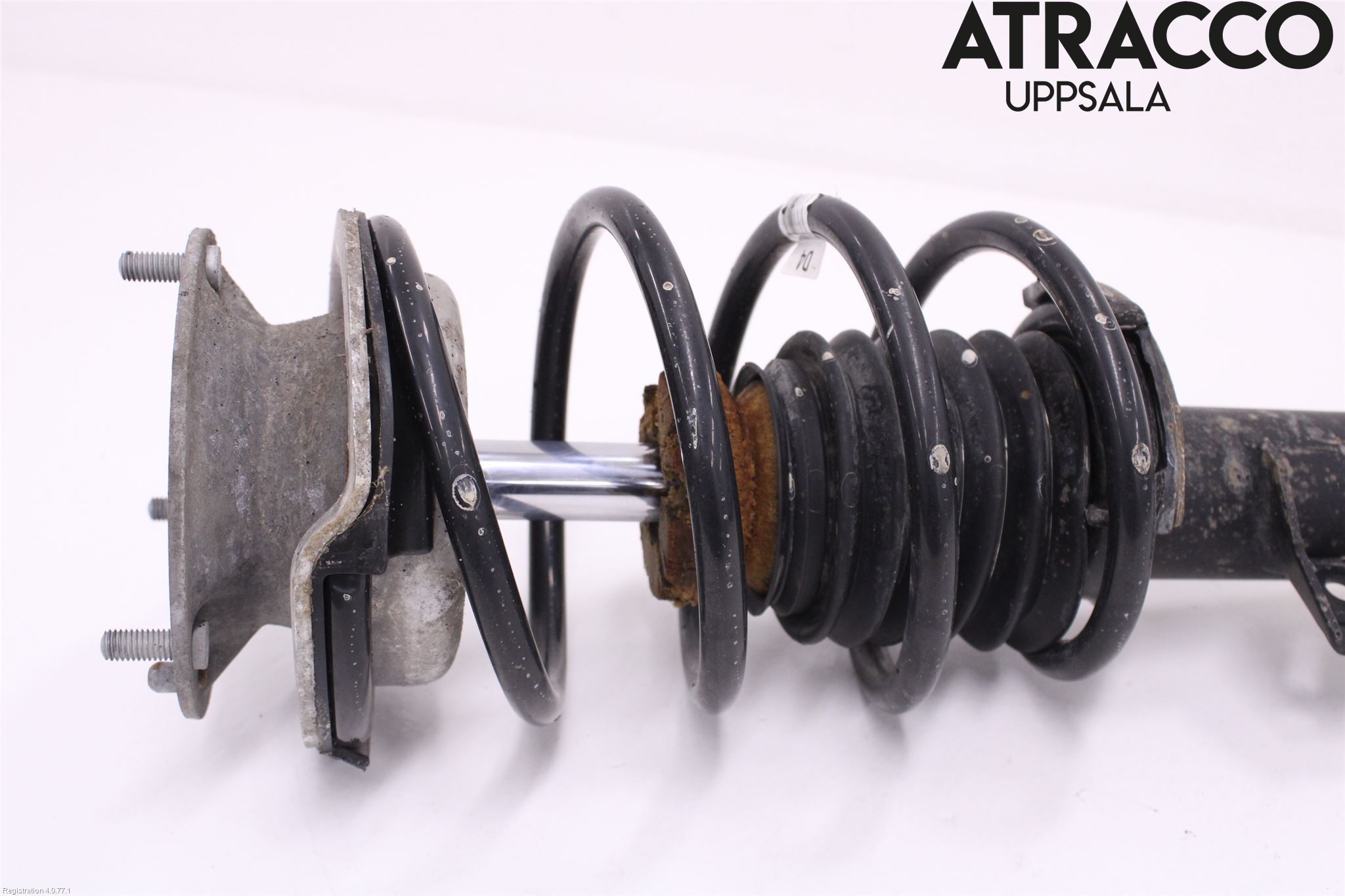 BMW 1 E82/88 Coupé/Cab 06-13 Fjäderben Fram Höger