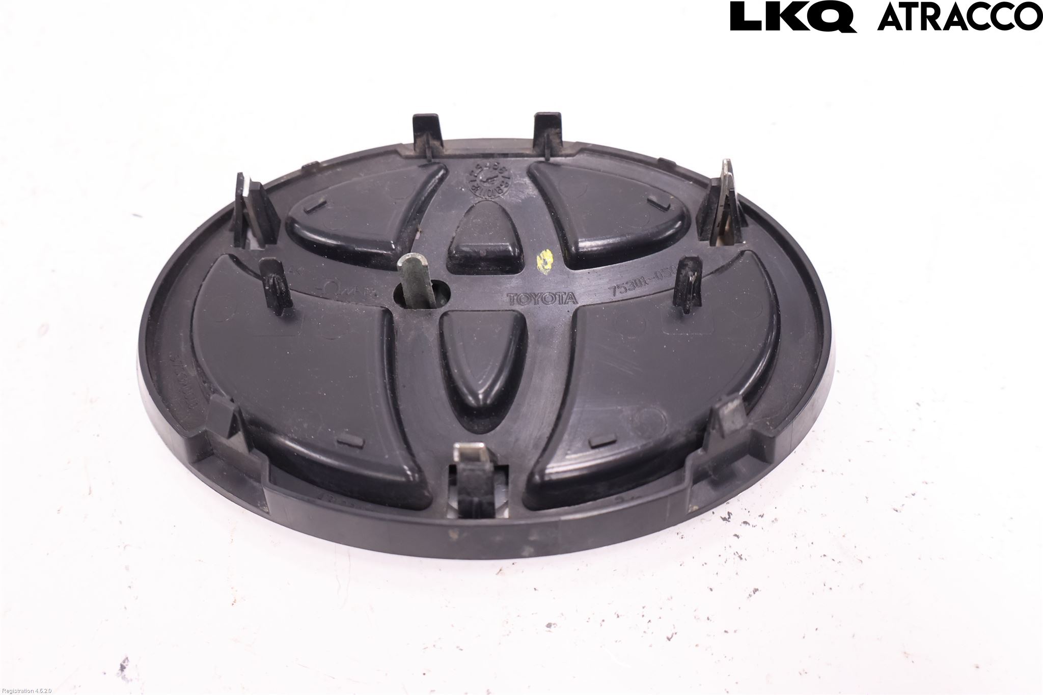 Toyota AVENSIS 07-08 Emblem