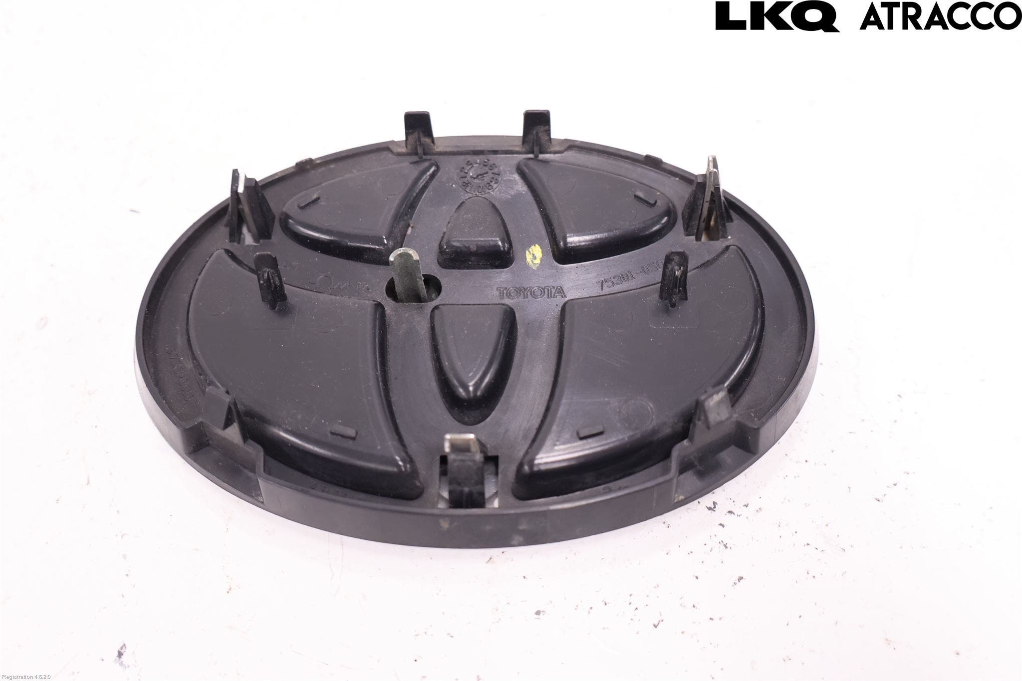 Toyota AVENSIS 07-08 Emblem