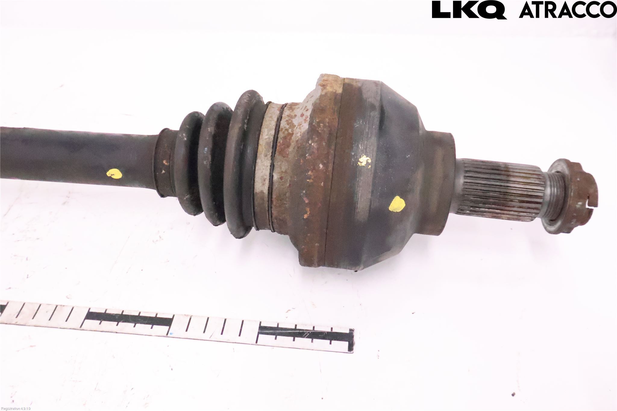 BMW 7 E38      93-01 Drivaxel Bak Höger