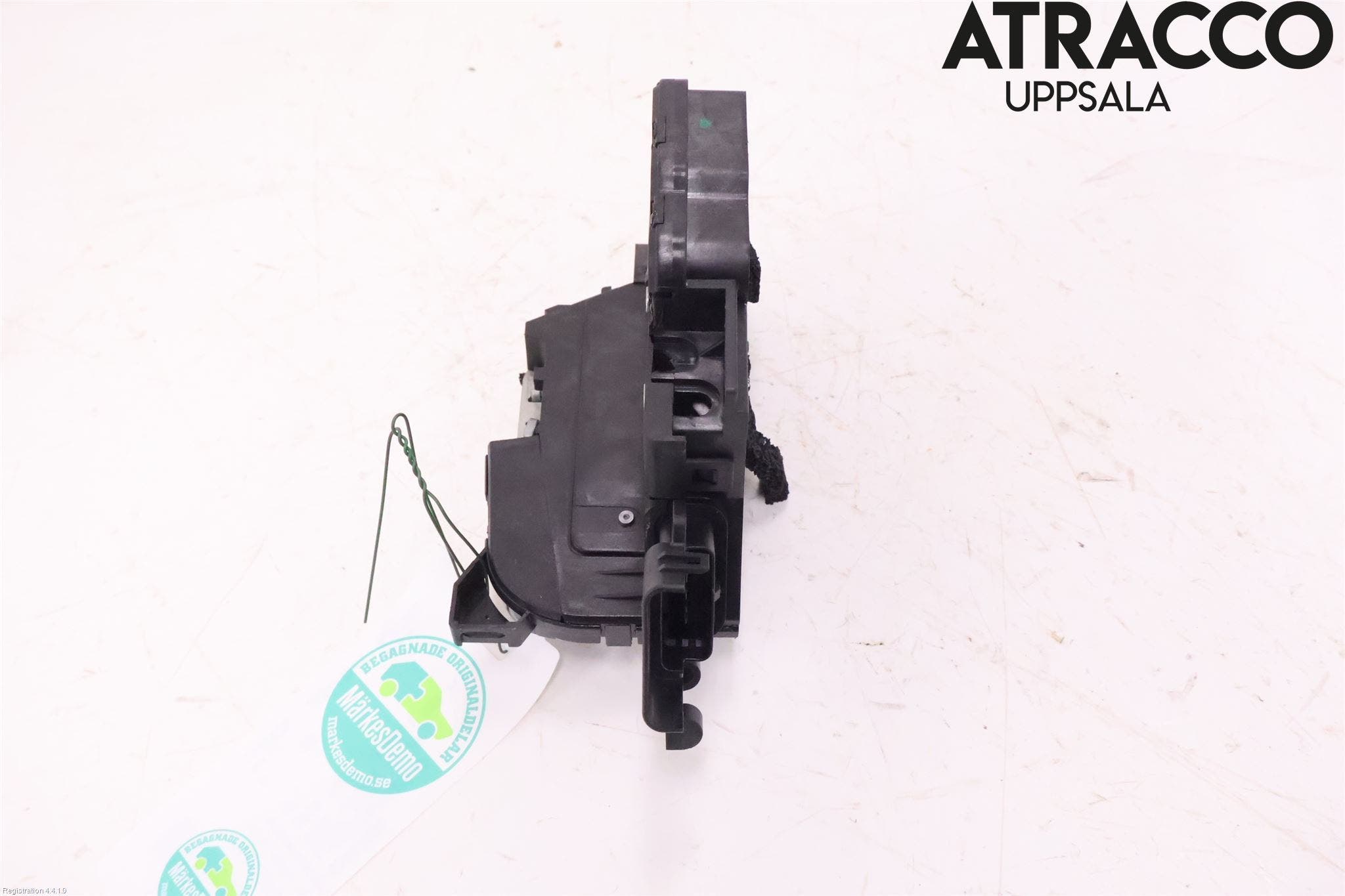 Opel VIVARO 15-19 Låskista-Dörrlås