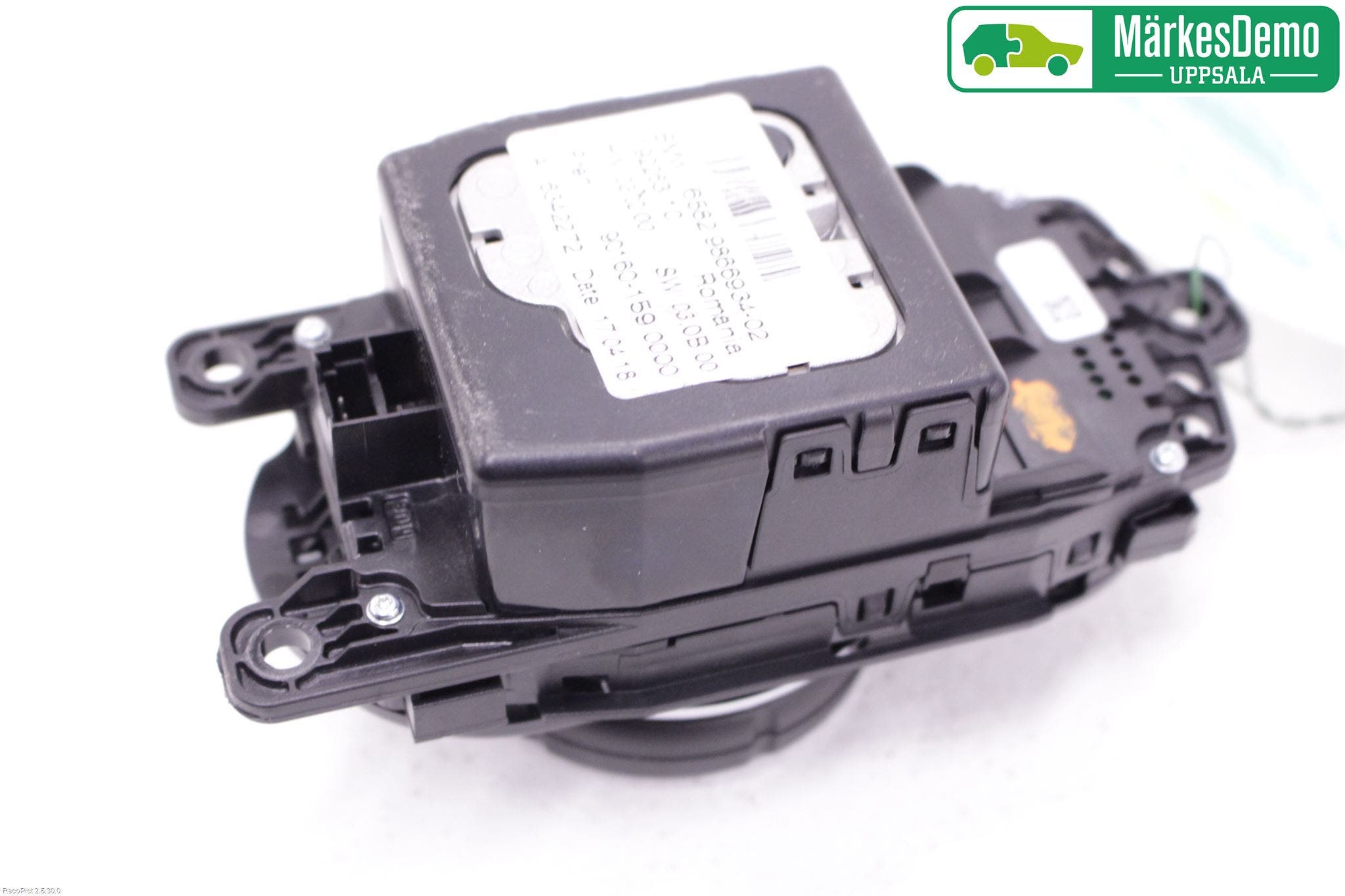 Mini COUNTRYMAN F60 17-23 Strömställare Multifunktion