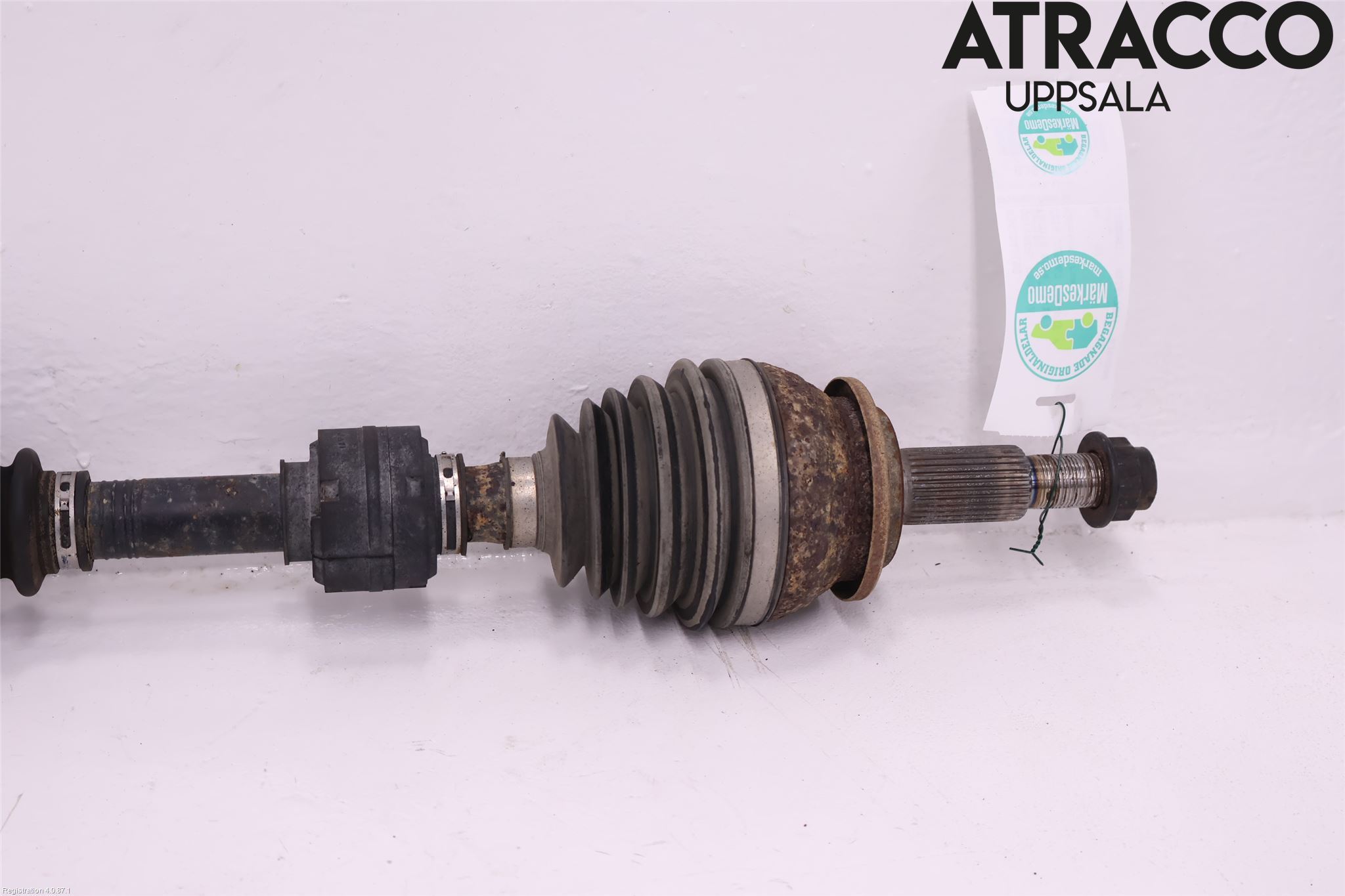 Toyota RAV4 13-18 Drivaxel Fram Vänster