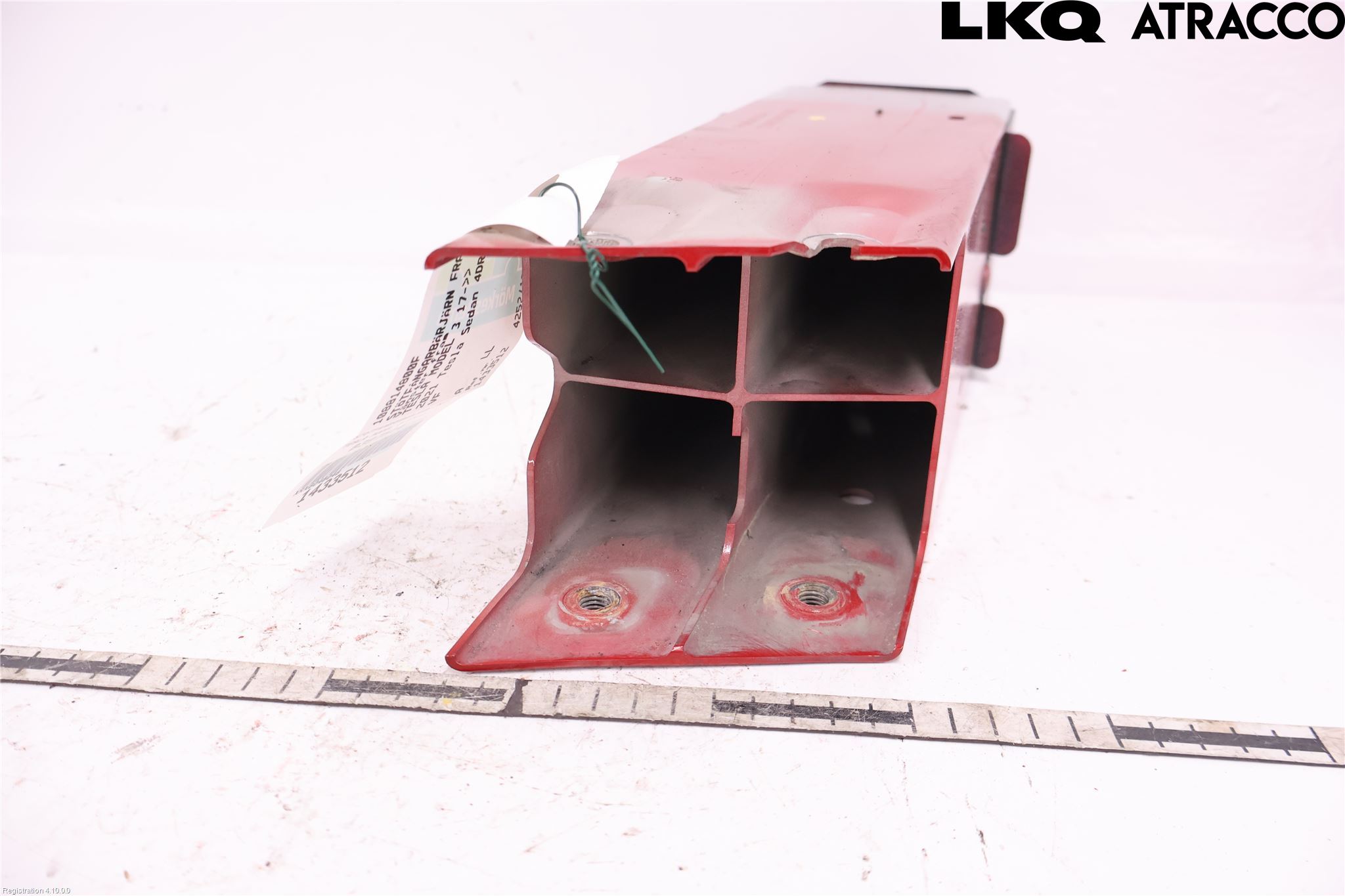 Tesla MODEL 3 17- Stötfångarbärjärn Fram