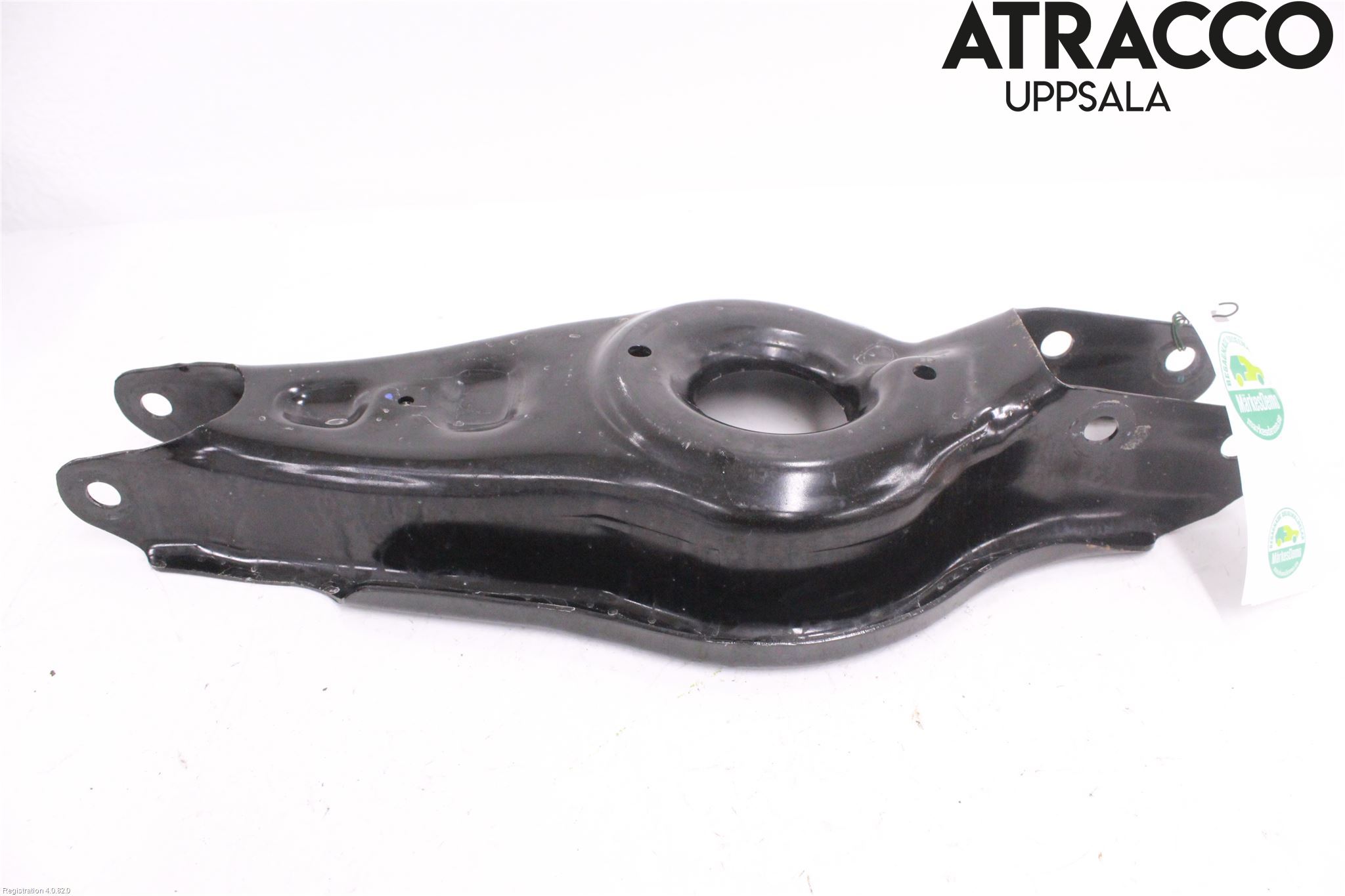 Tesla MODEL Y 21- Bärarm Bak Höger