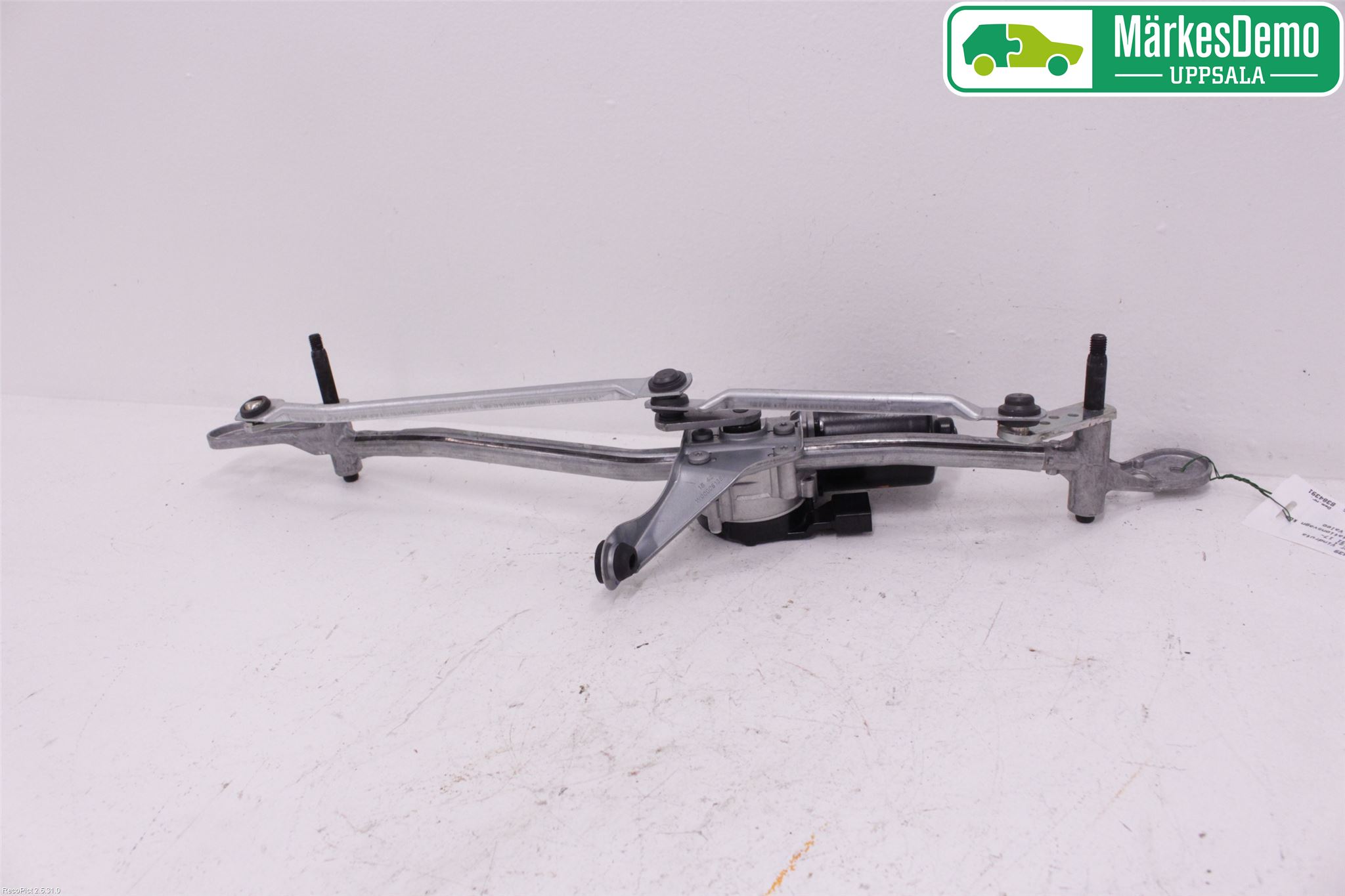 BMW 5 G30/G31/F90 17-23 Torkarmotor Vindruta