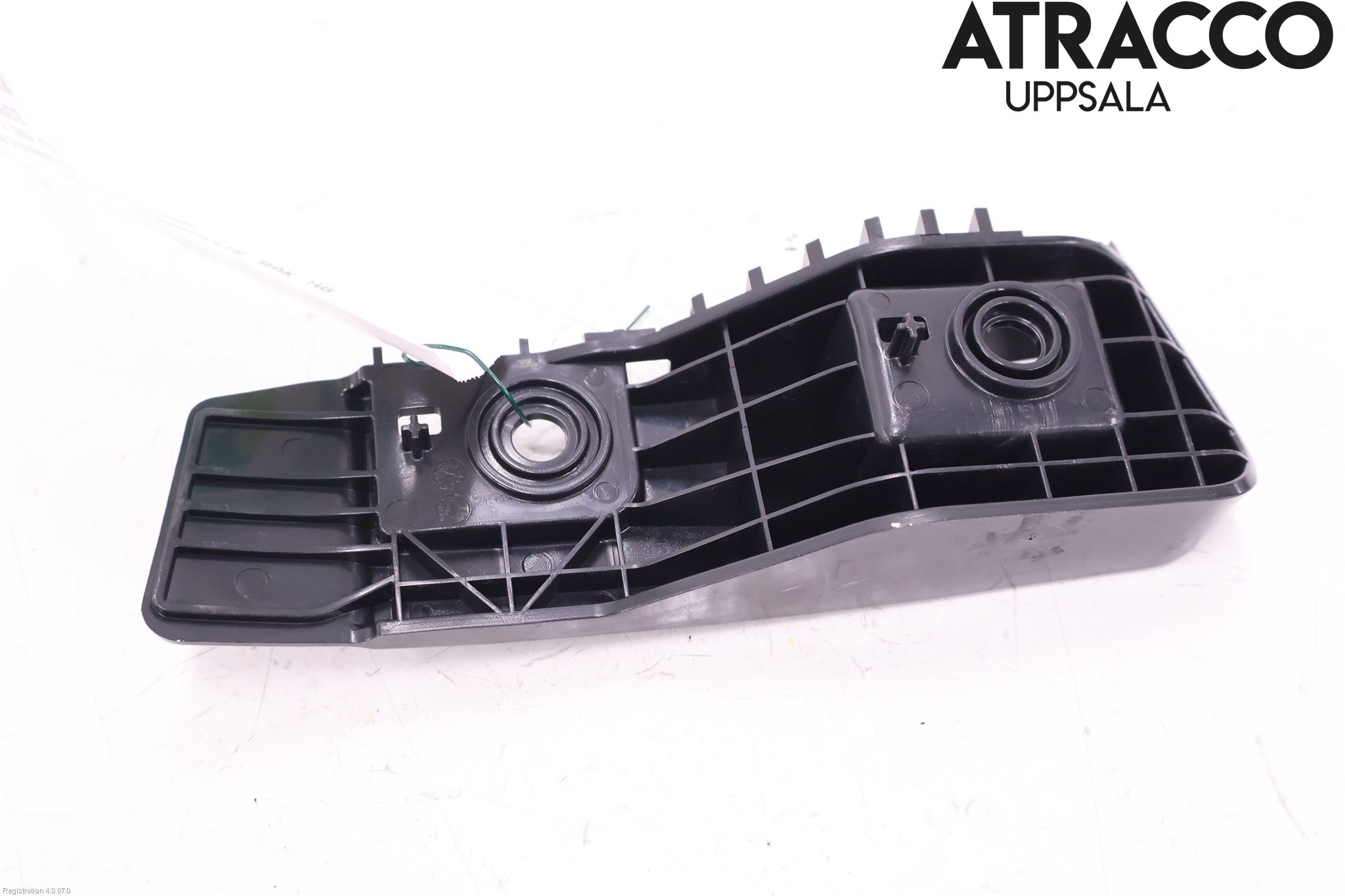 Tesla MODEL 3 17- Stötfångarfäste Bak Hö