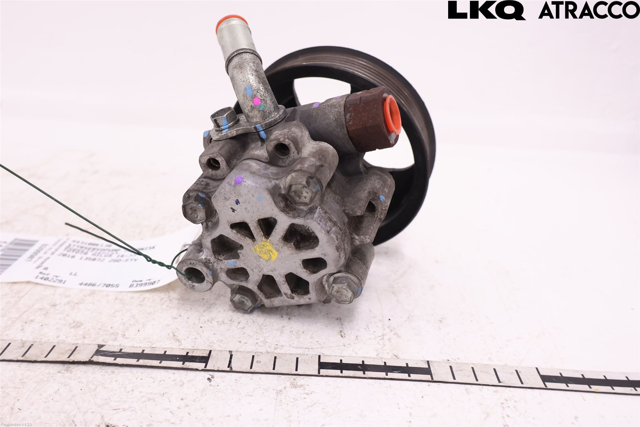 Toyota HILUX 16- Styrservopump