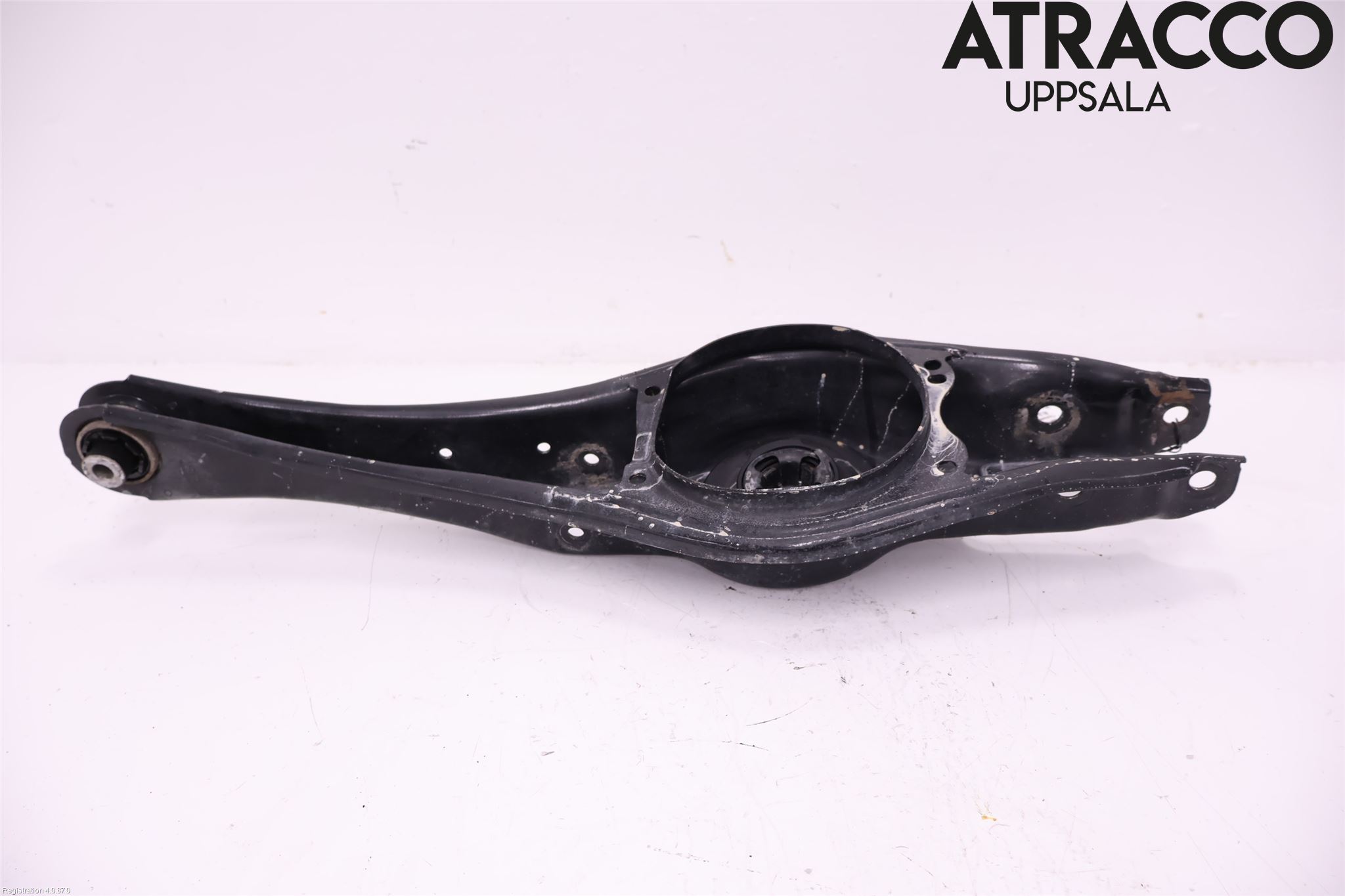 Volkswagen VW TIGUAN 16-24 Bärarm Bak Höger