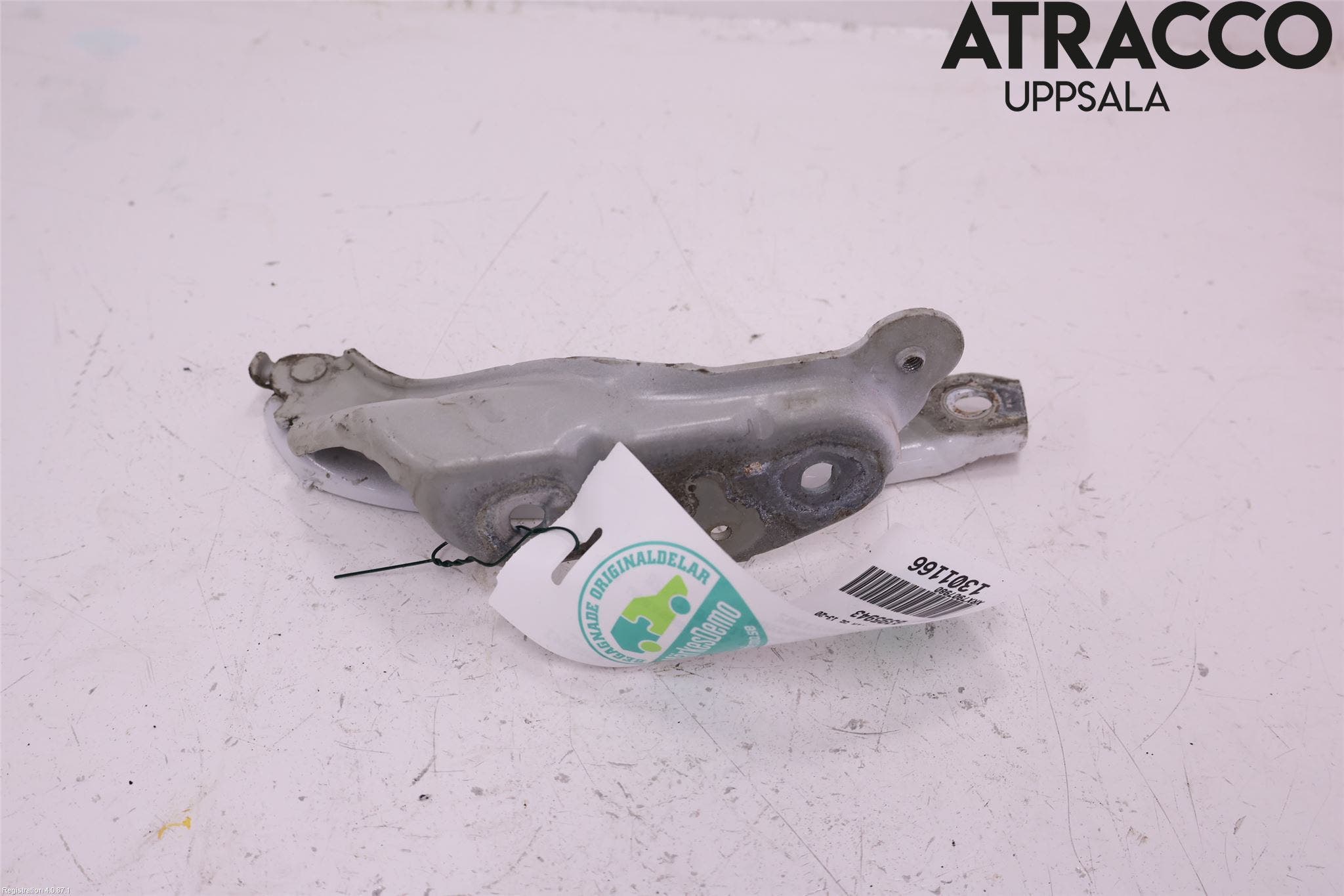 Skoda OCTAVIA (5E) 13-20 Huvgångjärn