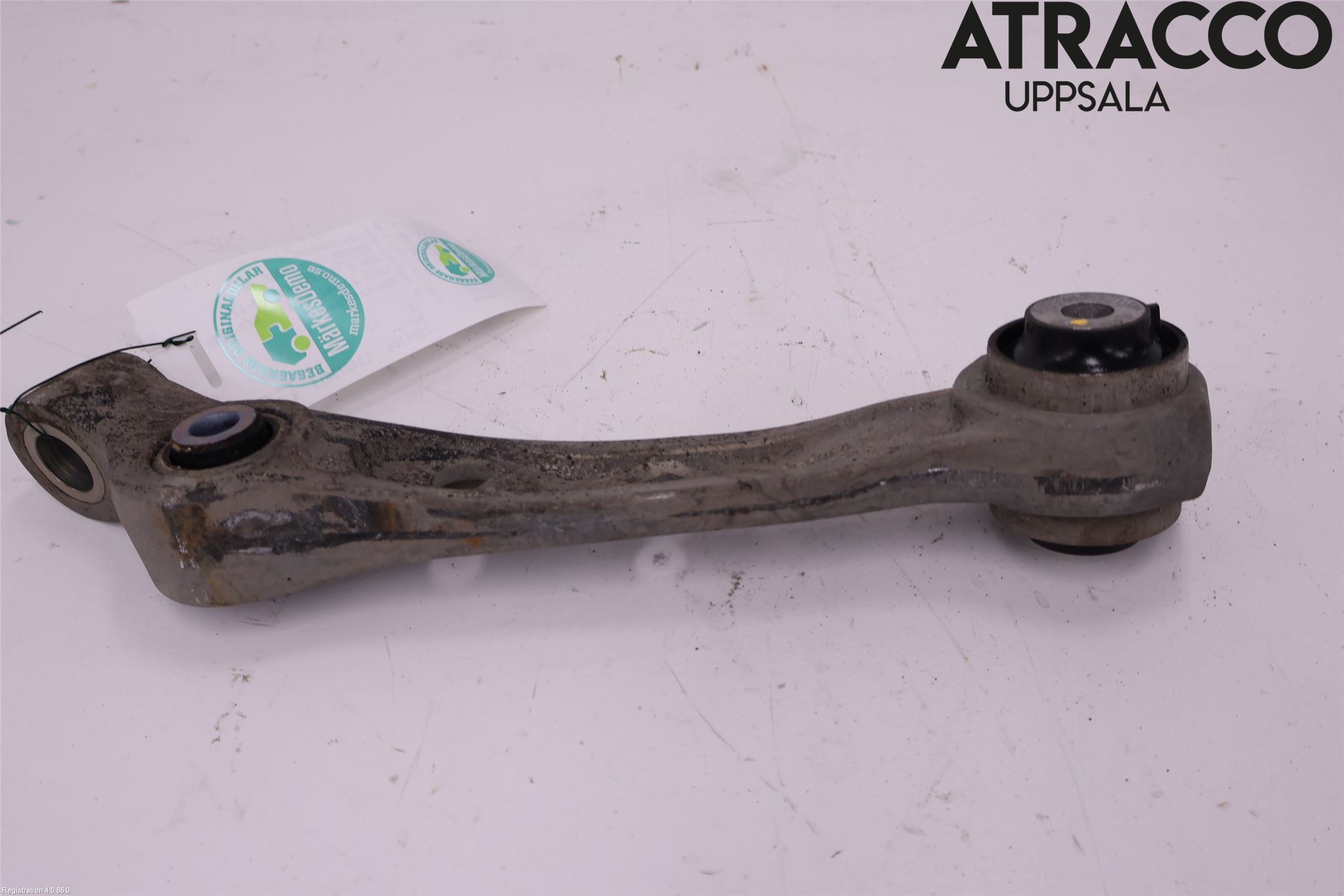 BMW 5 F10/F11/F18 09-17 Bärarm Fram Undre Vä