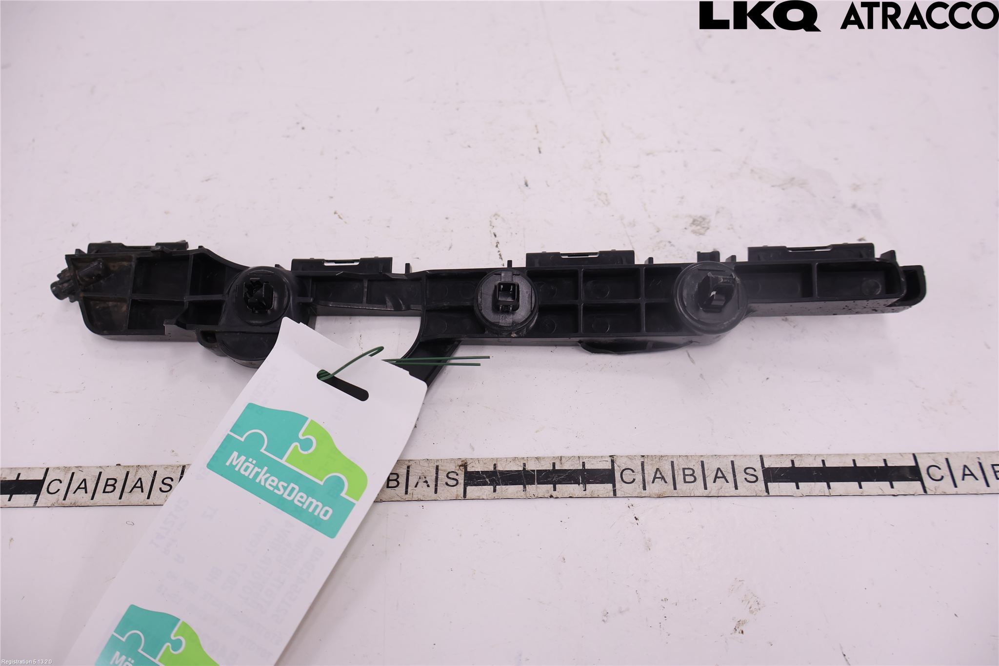 Toyota RAV4 13-18 Stötfångarfäste Bak Hö