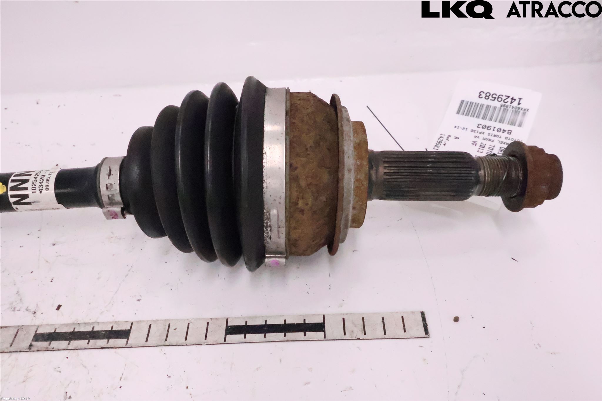 Toyota YARIS XP130 12-14 Drivaxel Fram Vänster