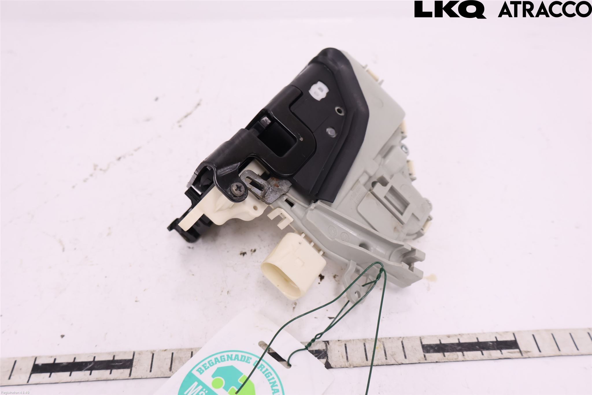 Audi A4 12-15 Låskista-Dörrlås