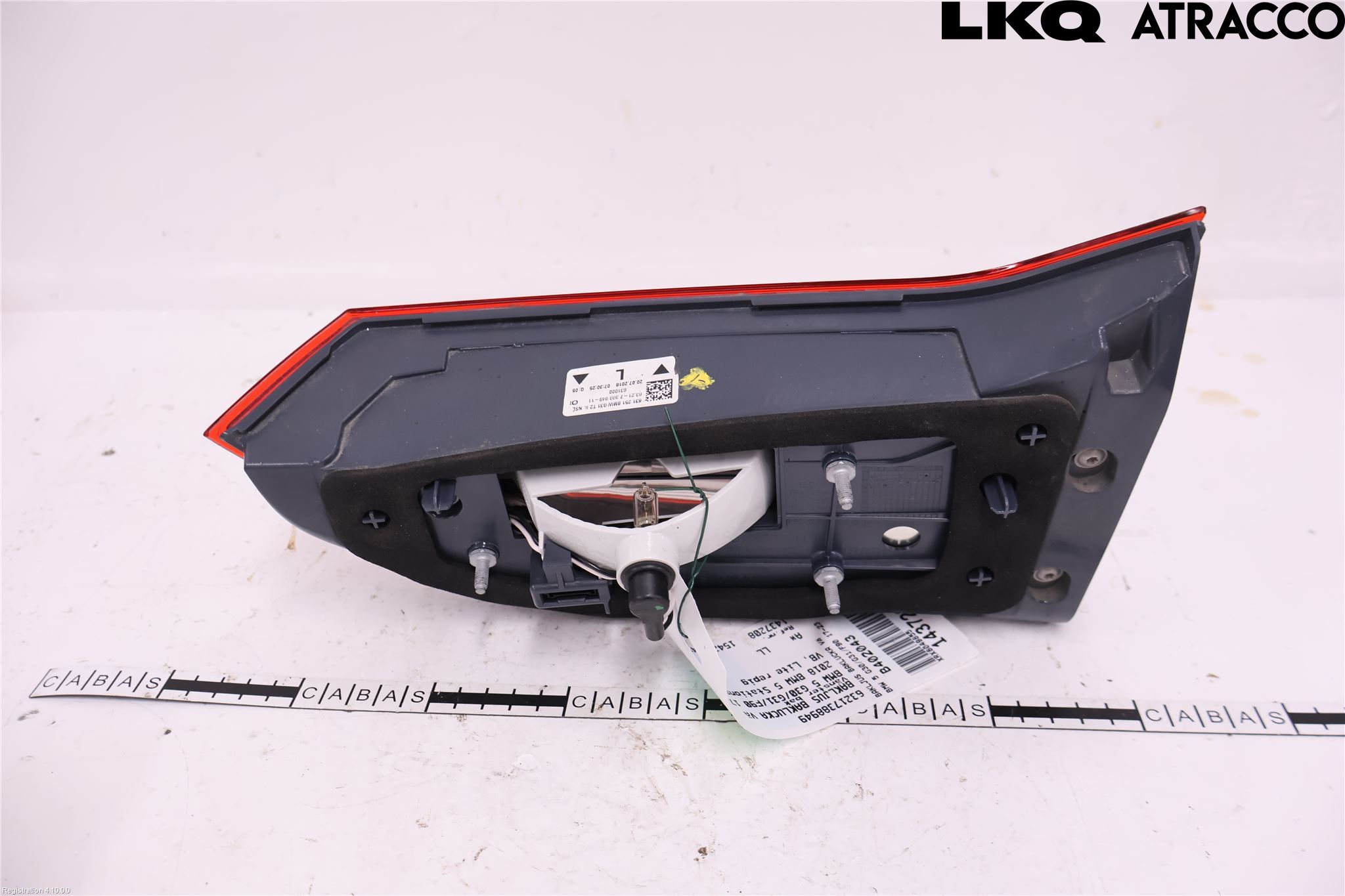 BMW 5 G30/G31/F90 17-23 Bakljus Lucka Vä