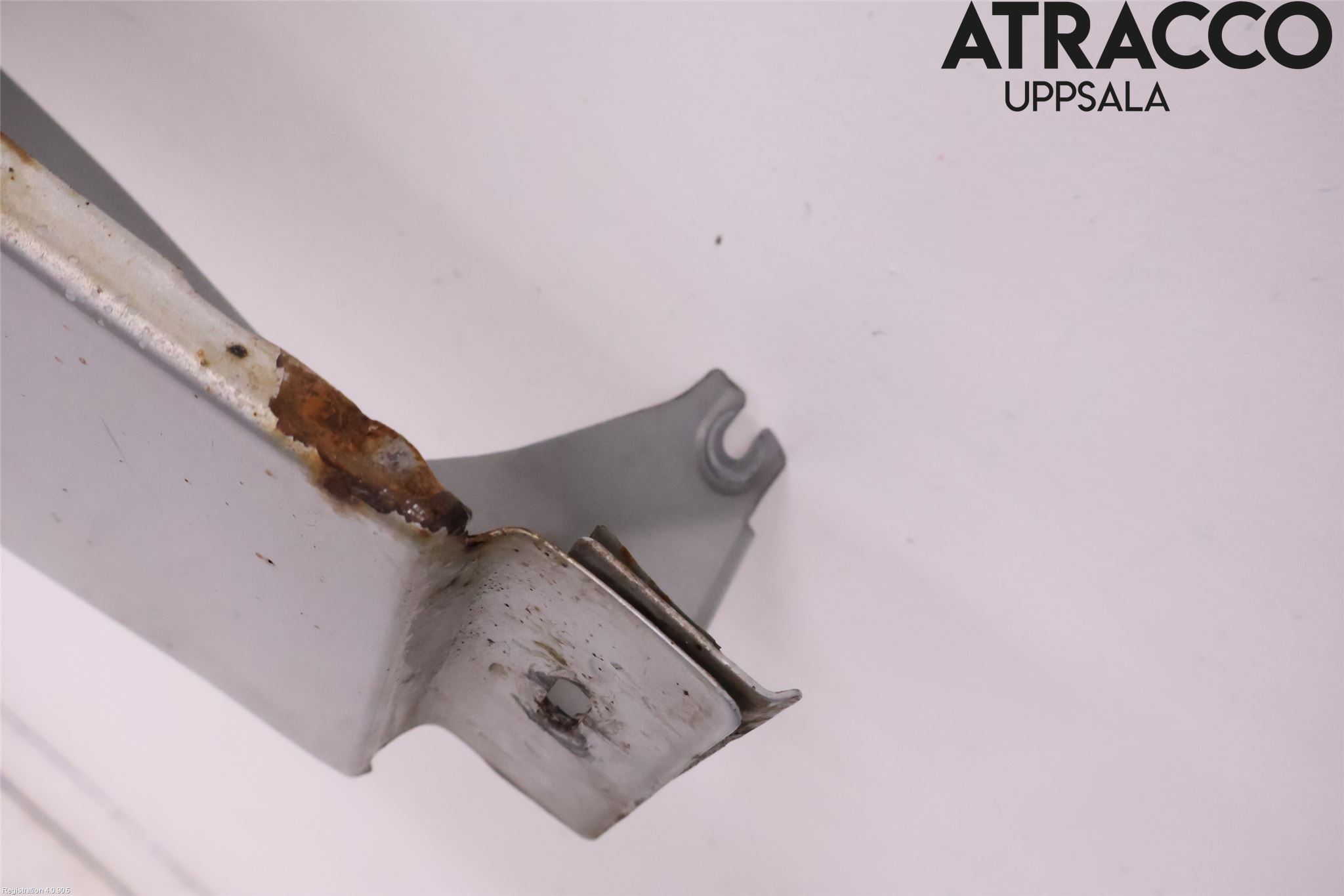 Saab 9-5     06-10 Skärm Fram Höger