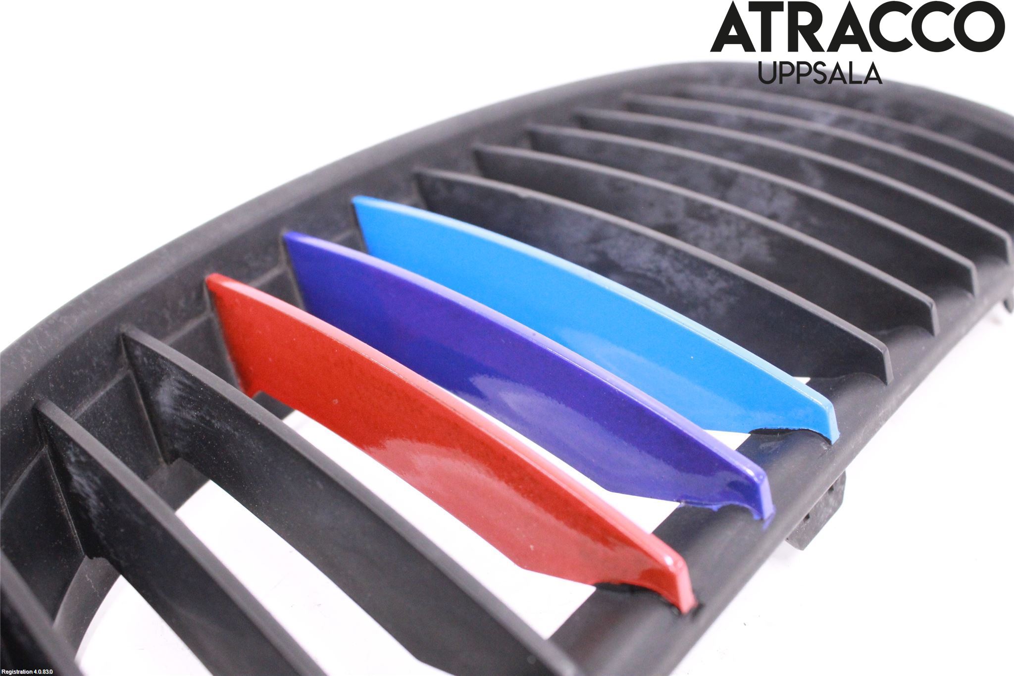 BMW 3 E90/91 SED/TOU 05-12 Grilldel Vänster