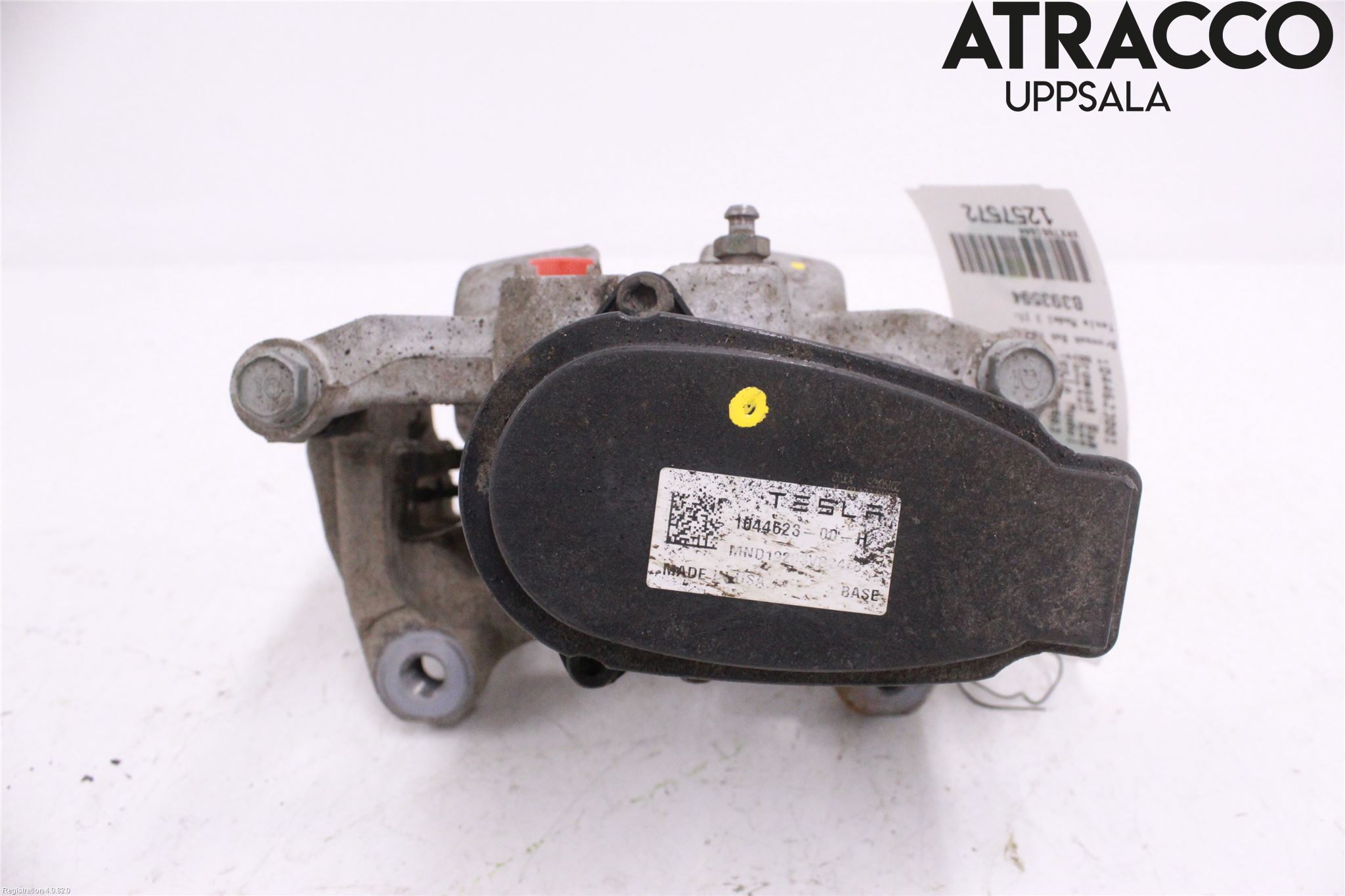 Tesla MODEL 3 17- Bromsok Bak Vänster