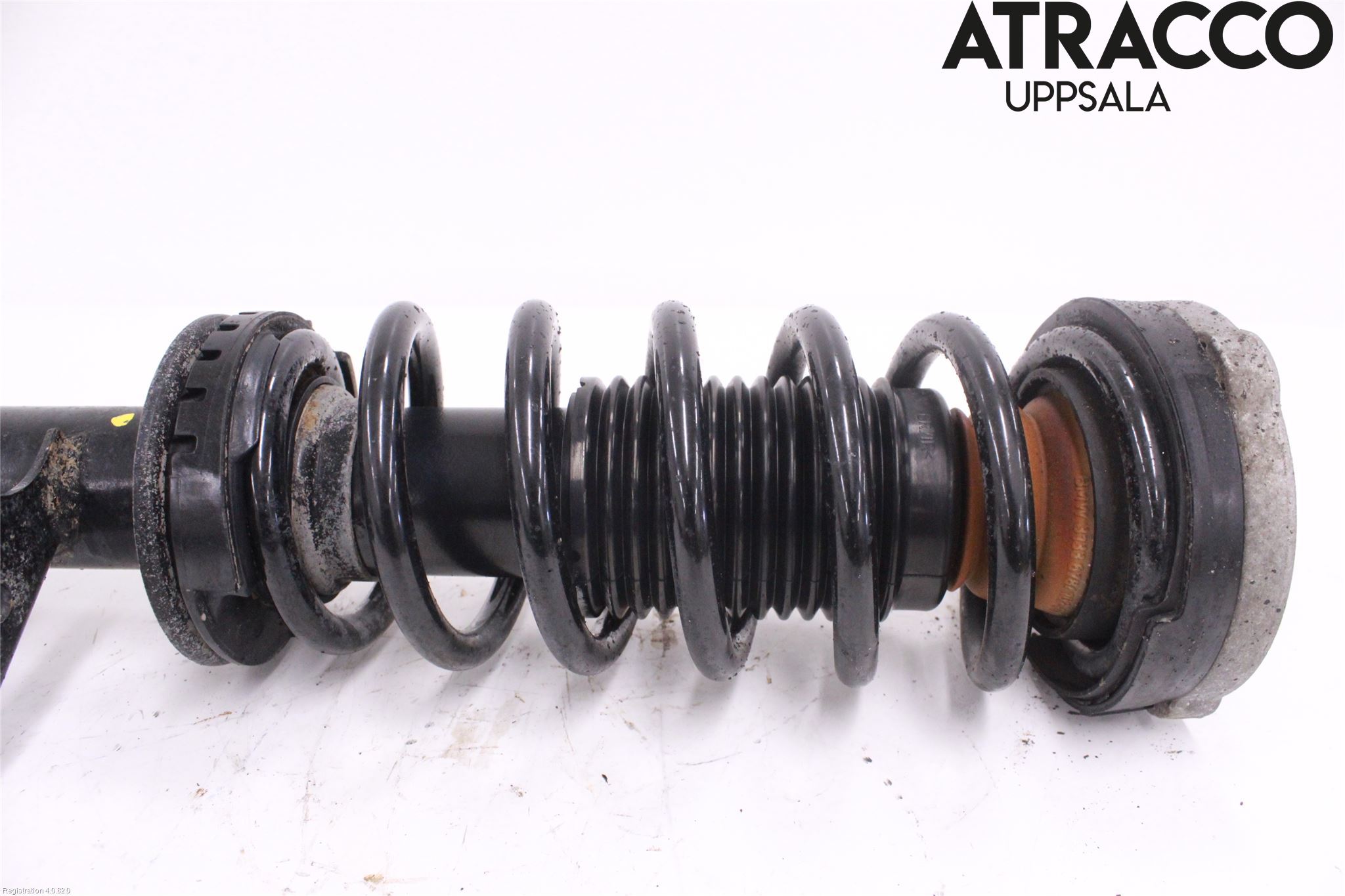BMW 5 F10/F11/F18 09-17 Fjäderben Fram Höger