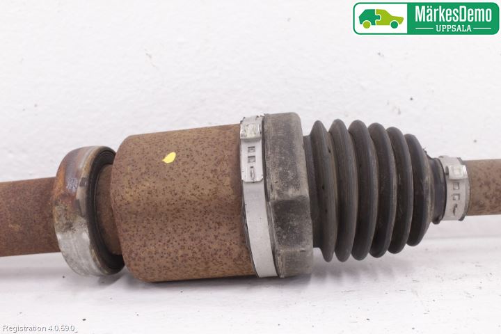 Ford TRANSIT/TOURNEO CONNECT 13-22 Drivaxel Fram Höger