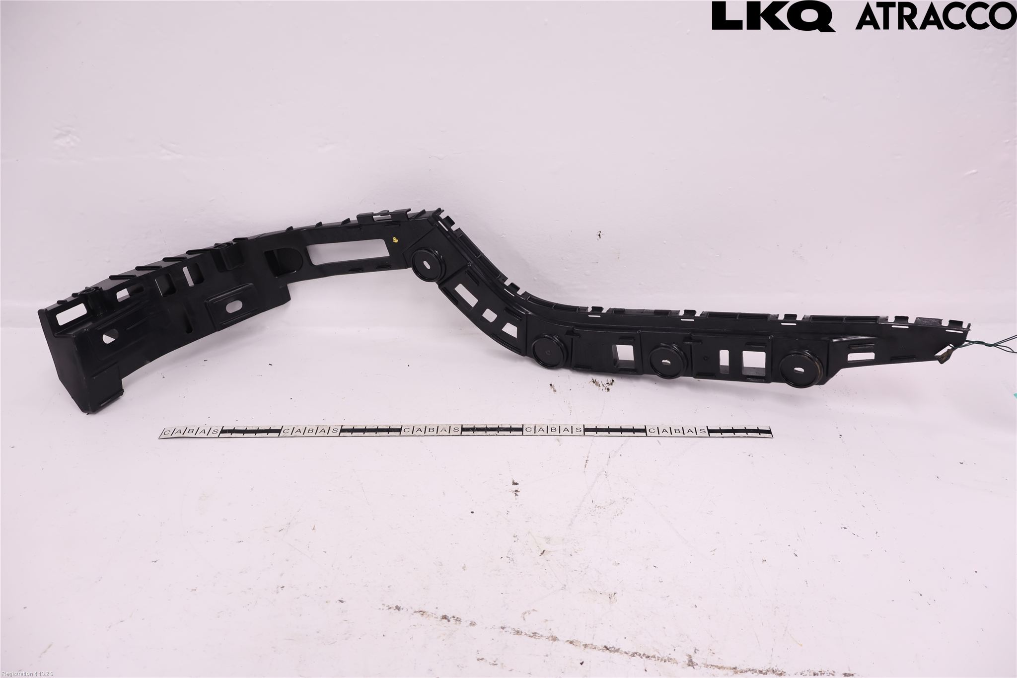 Volkswagen VW PASSAT 11-14 Stötfångarfäste Bak Vä